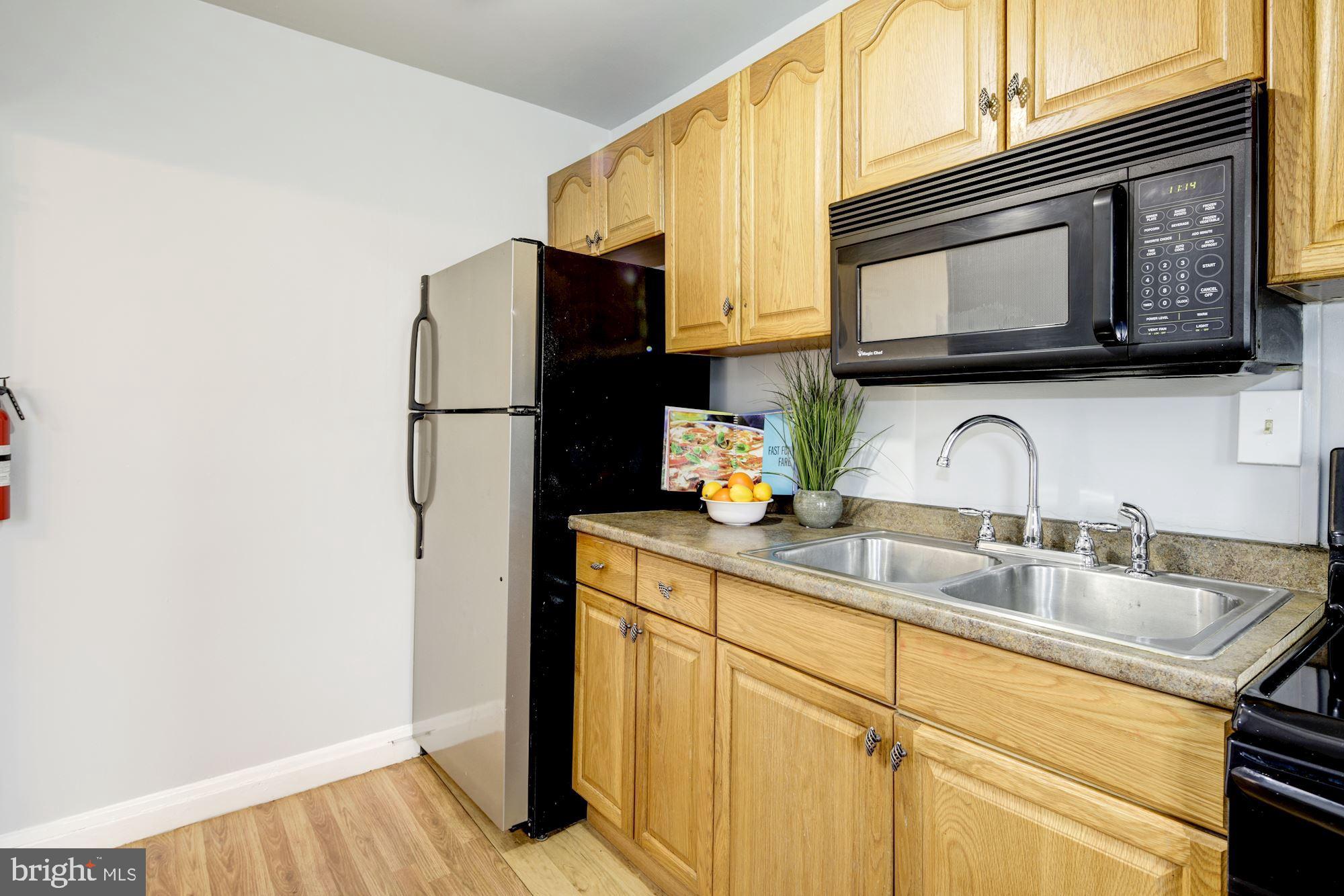 PERRING LOCH - Residential