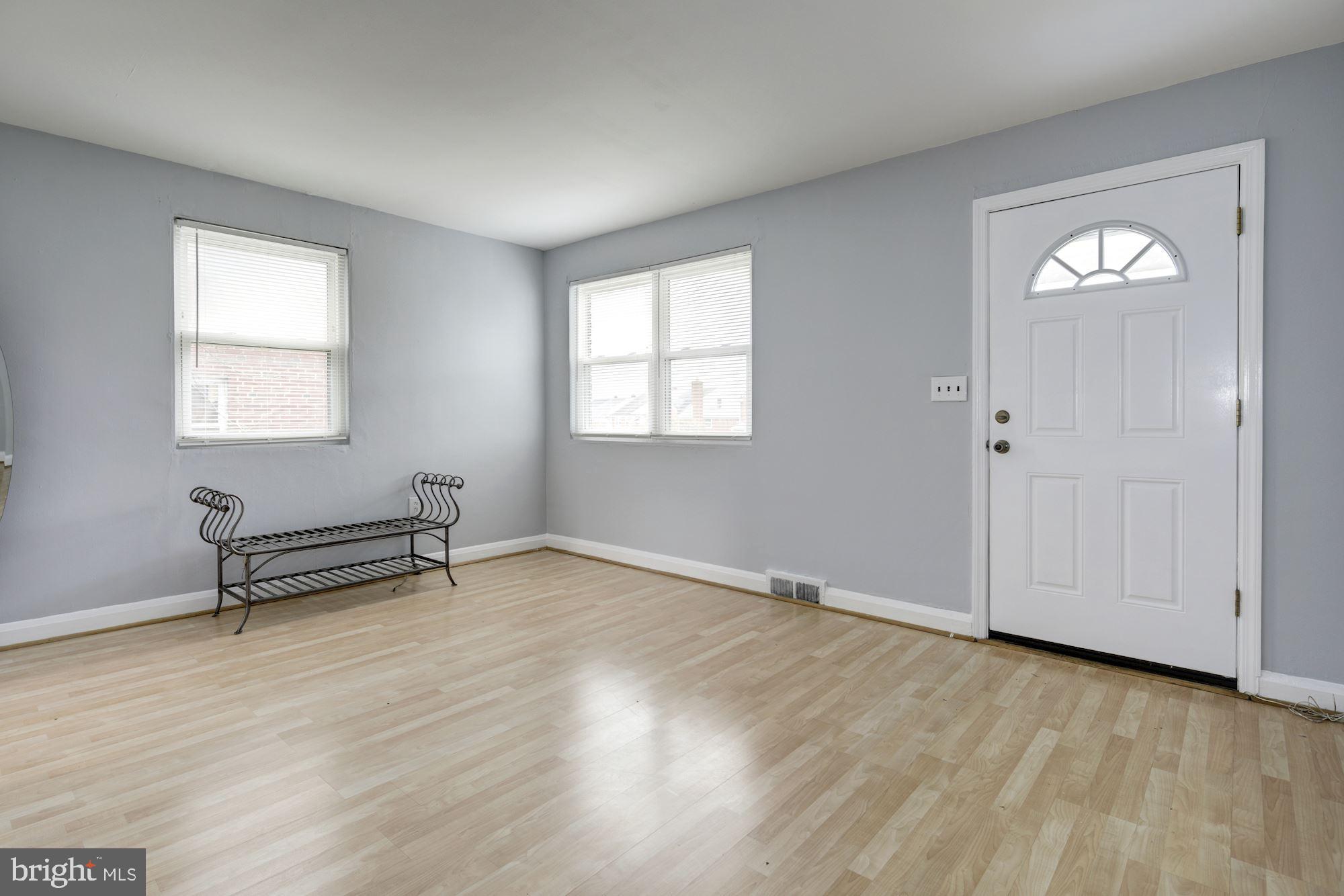 PERRING LOCH - Residential