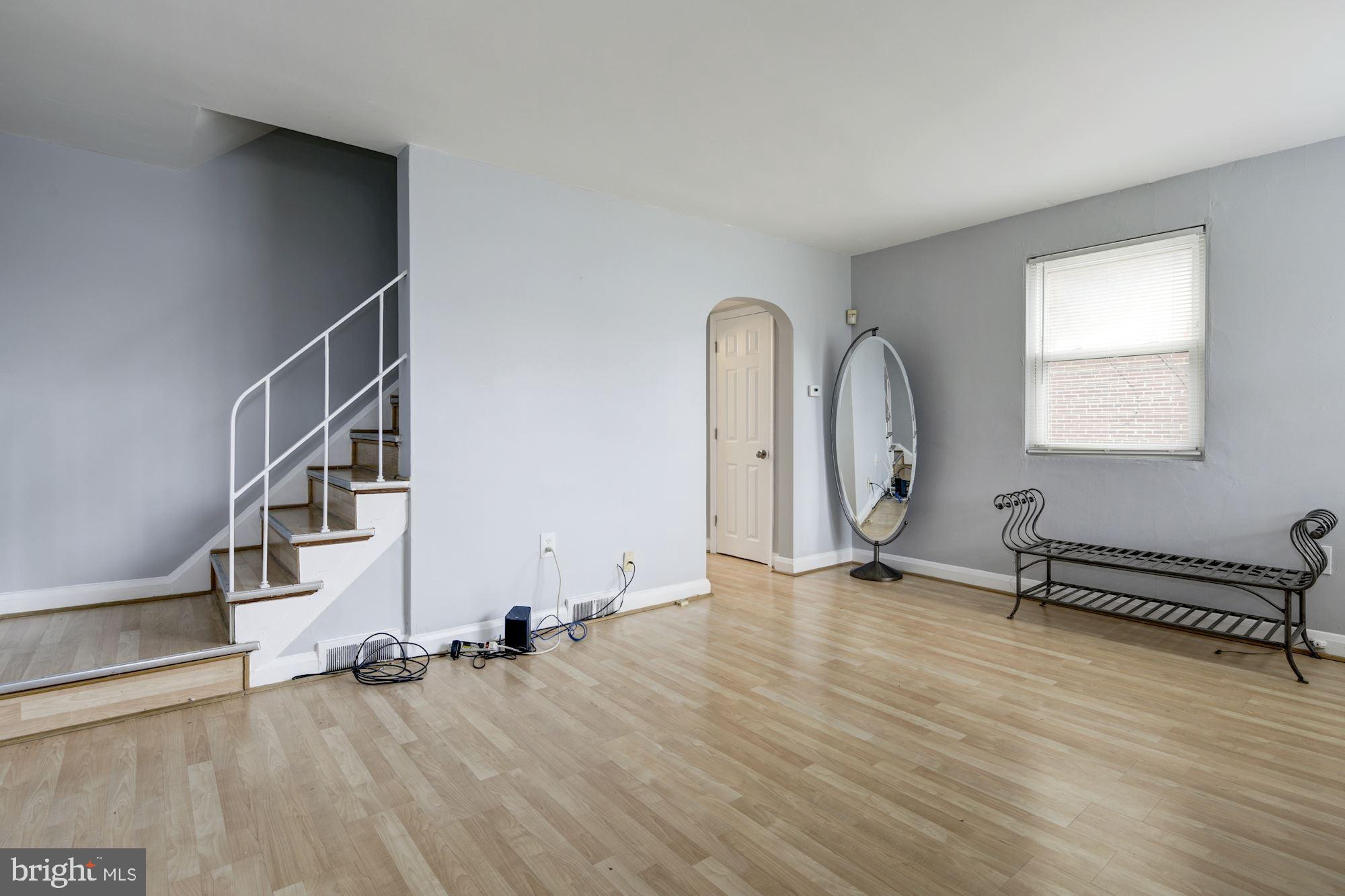 PERRING LOCH - Residential