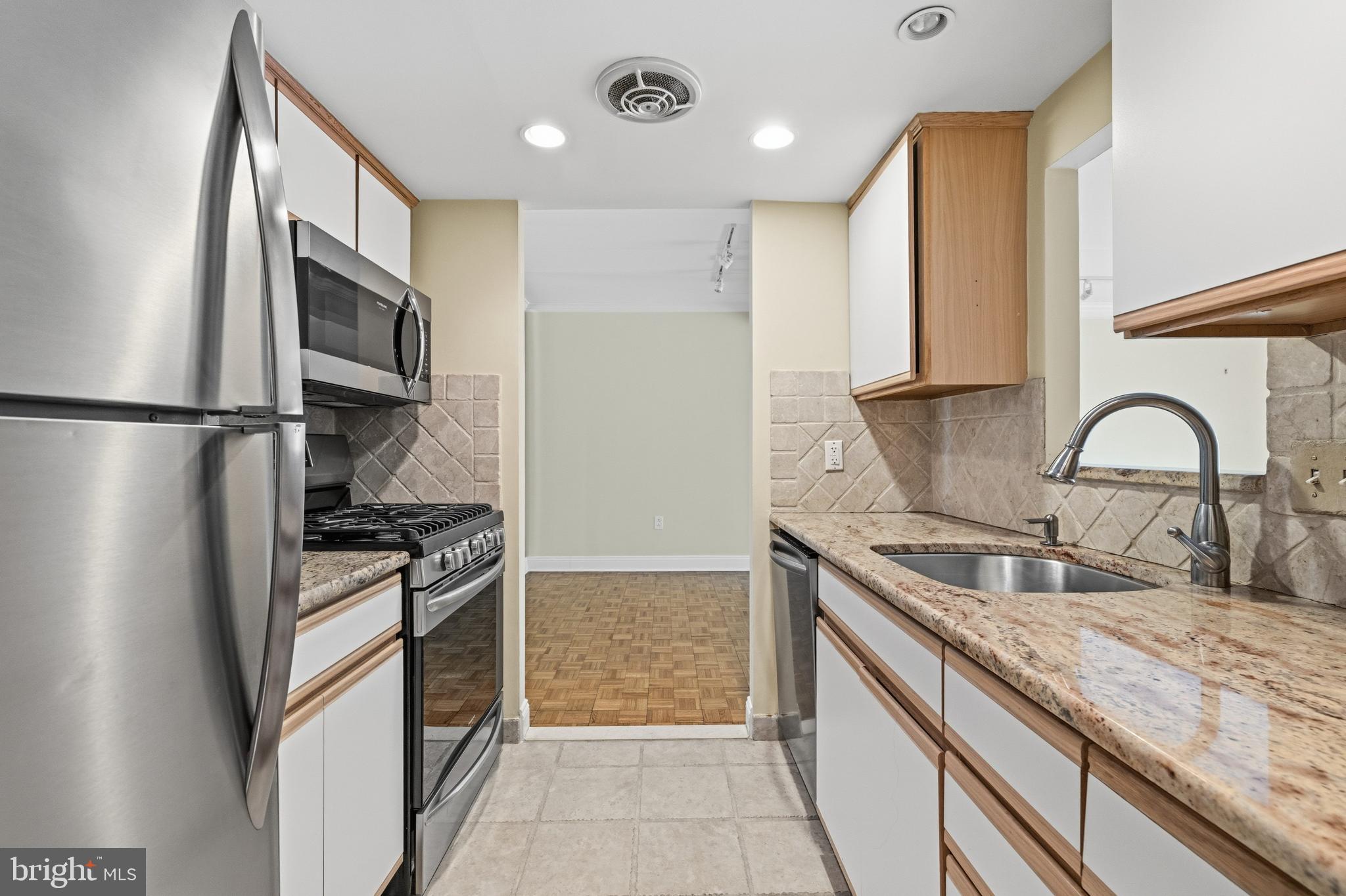 BEAVER HILL - Residential