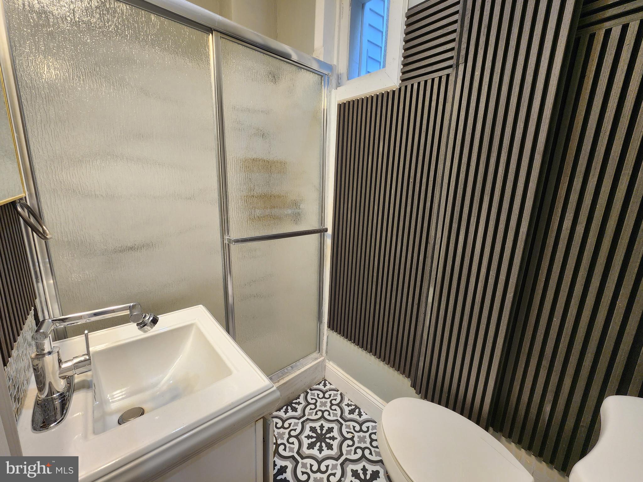 MIDTOWN EDMONDSON - Residential
