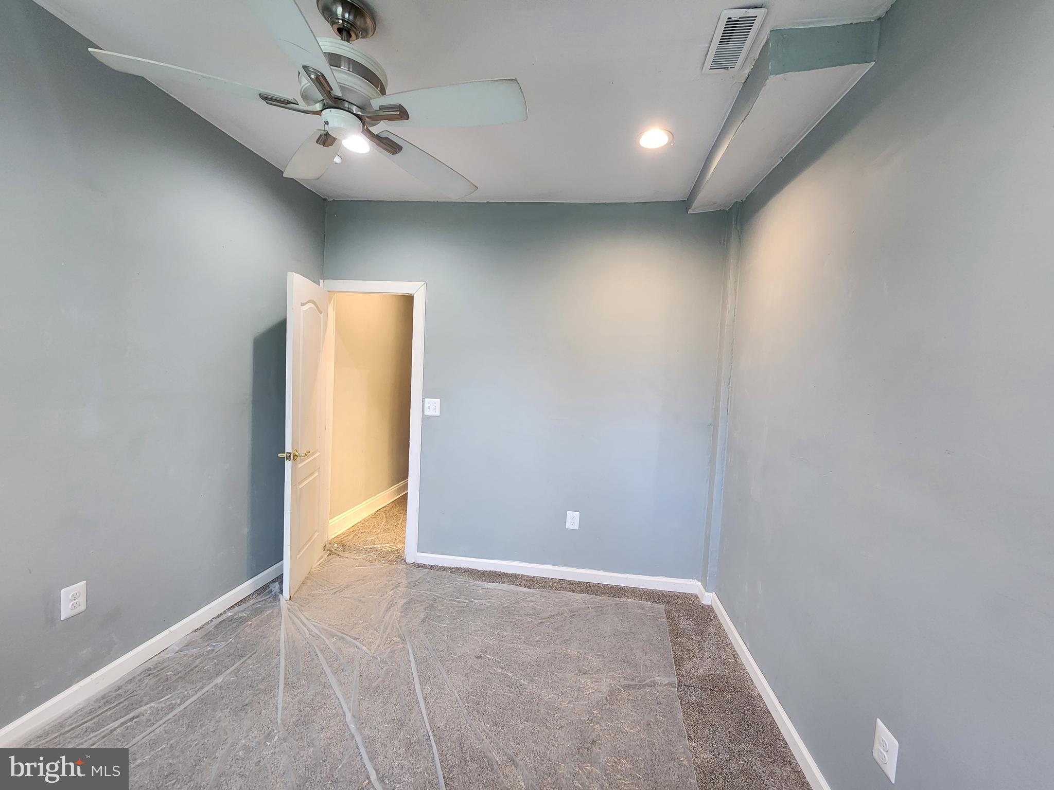 MIDTOWN EDMONDSON - Residential