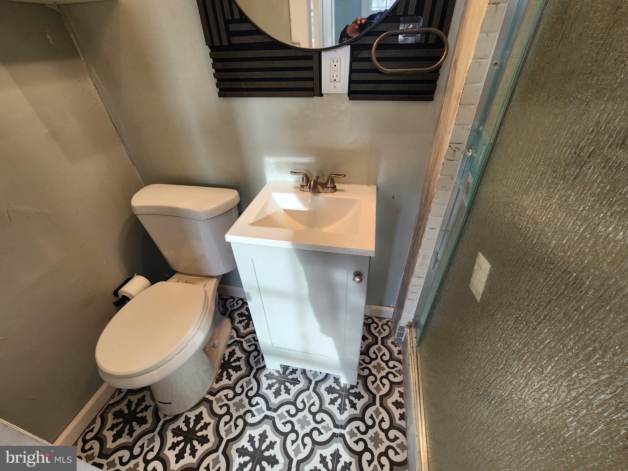 MIDTOWN EDMONDSON - Residential