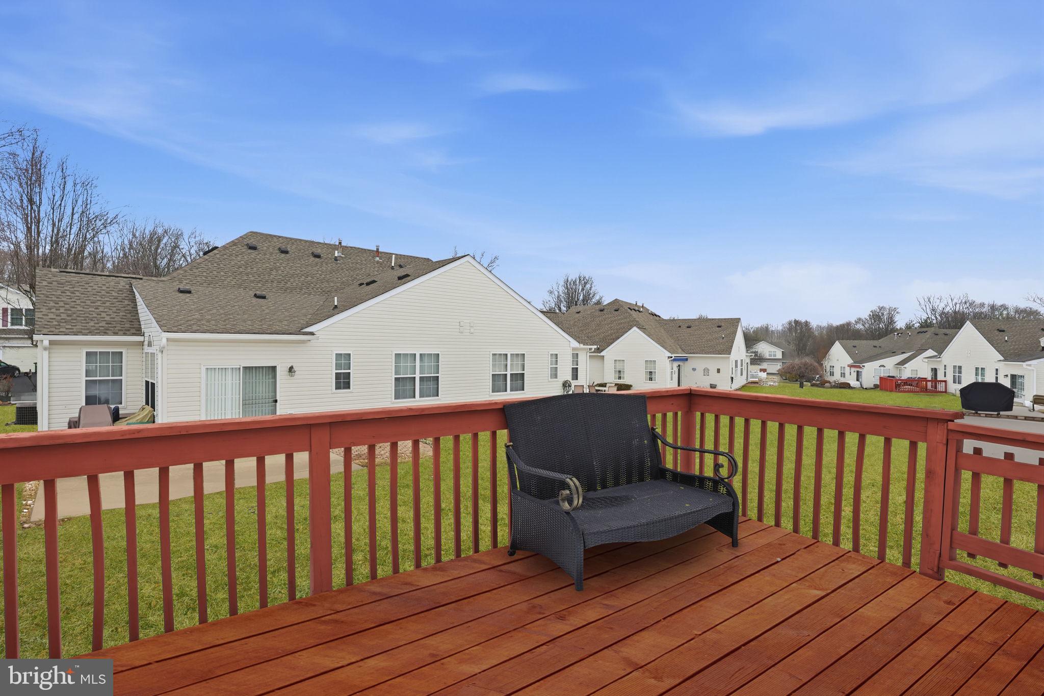 FLOWERS MILL - Residential