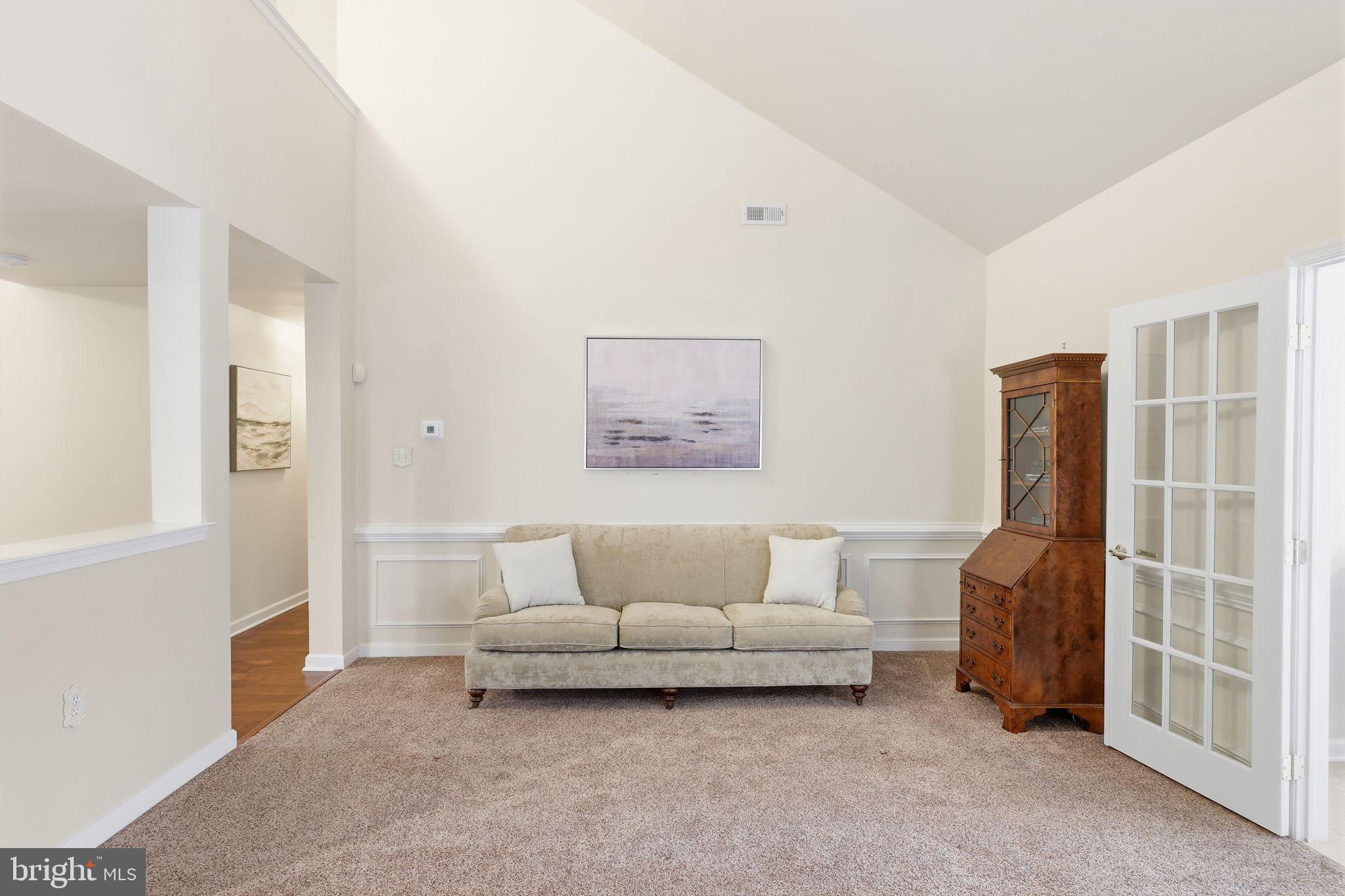 FLOWERS MILL - Residential