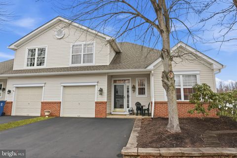 67 BLACK EYED SUSAN ROAD LANGHORNE PA 19047