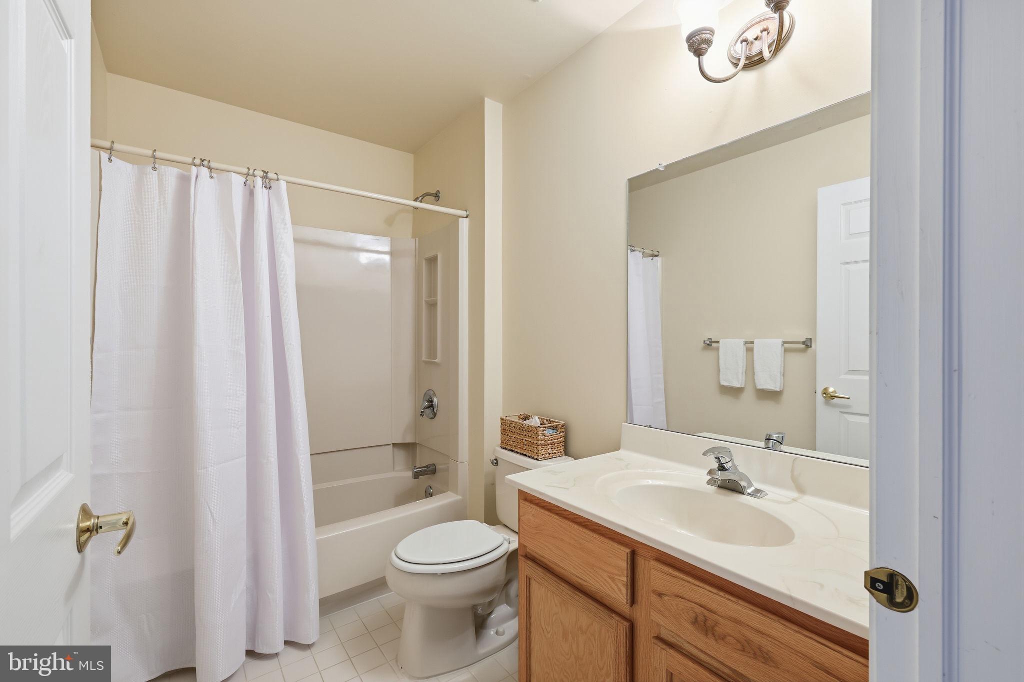 FLOWERS MILL - Residential