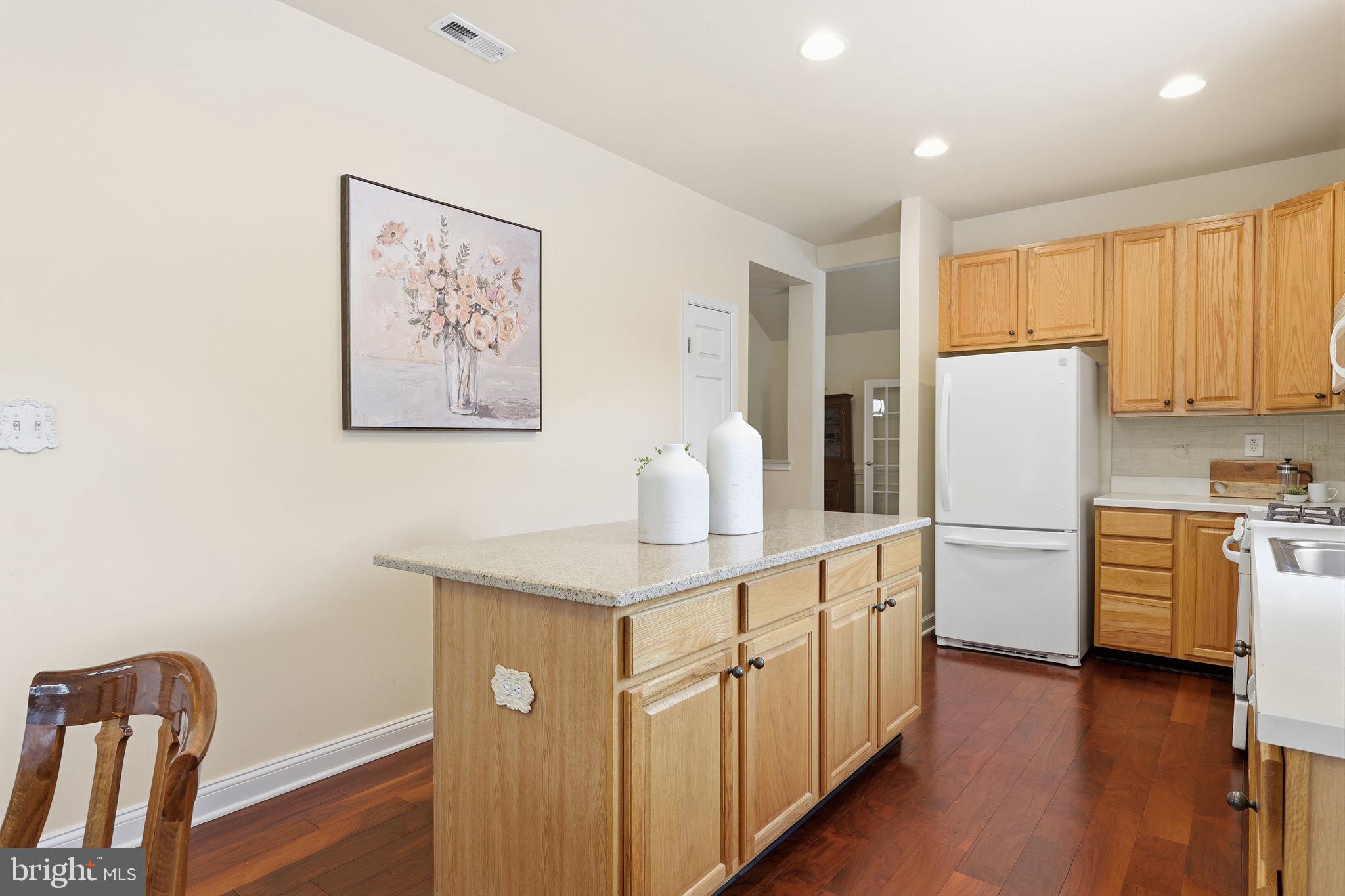 FLOWERS MILL - Residential