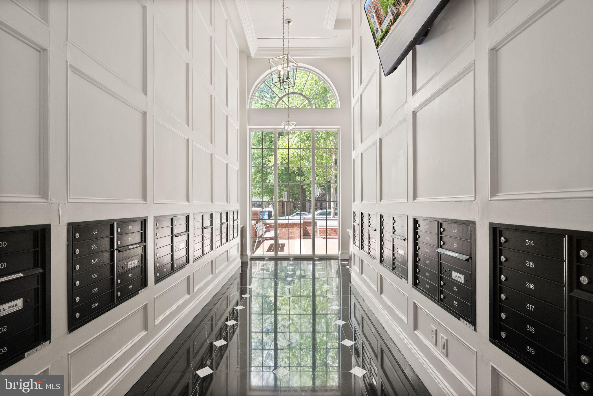 THE SIGNET - Residential