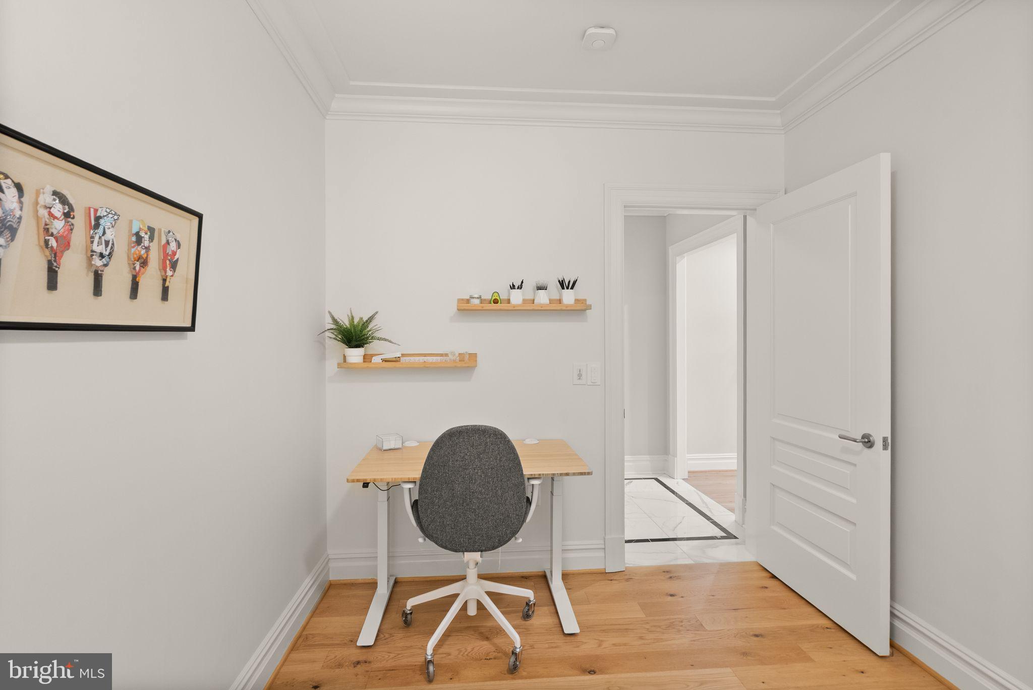THE SIGNET - Residential