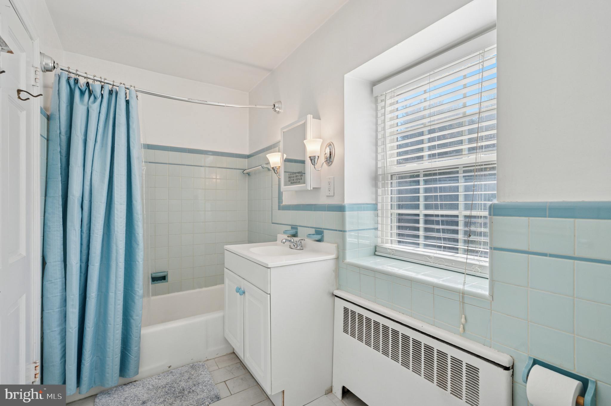 DREXEL HILL - Residential