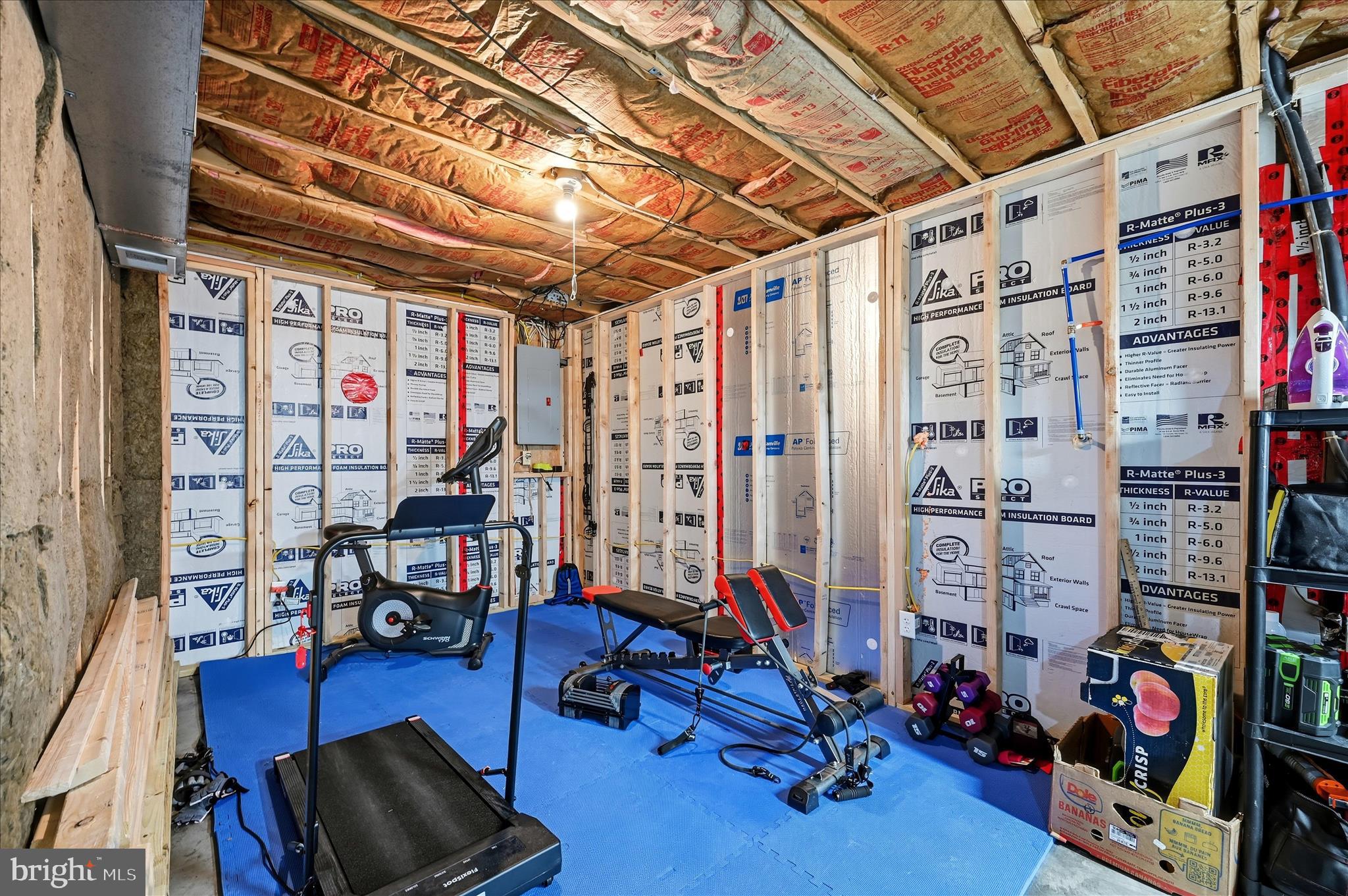 LAKE HOLIDAY ESTATES - Residential