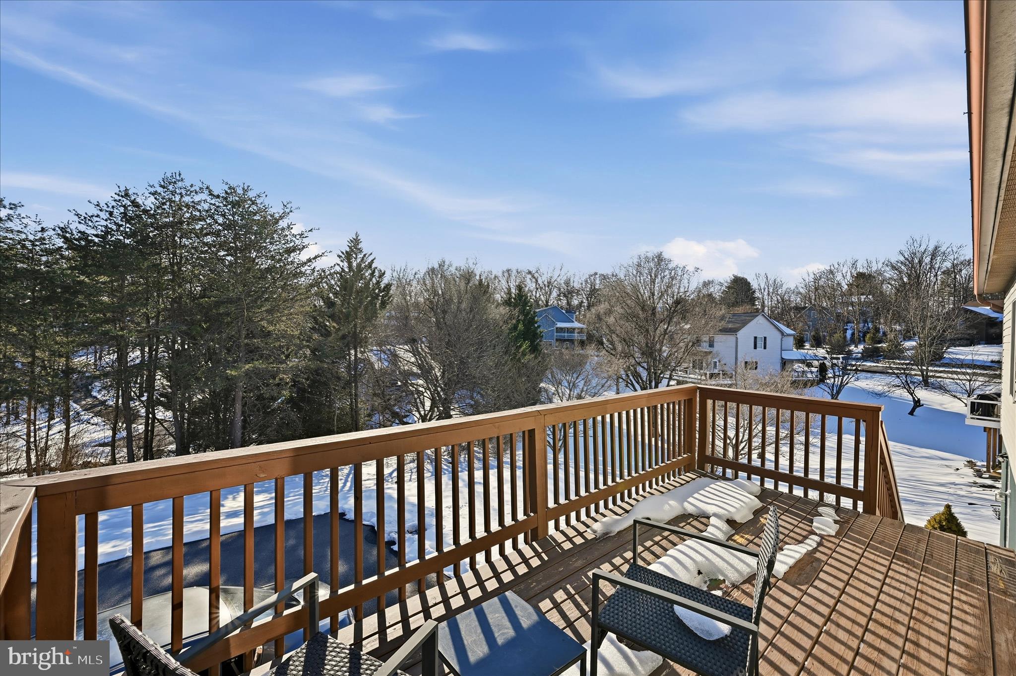 LAKE HOLIDAY ESTATES - Residential