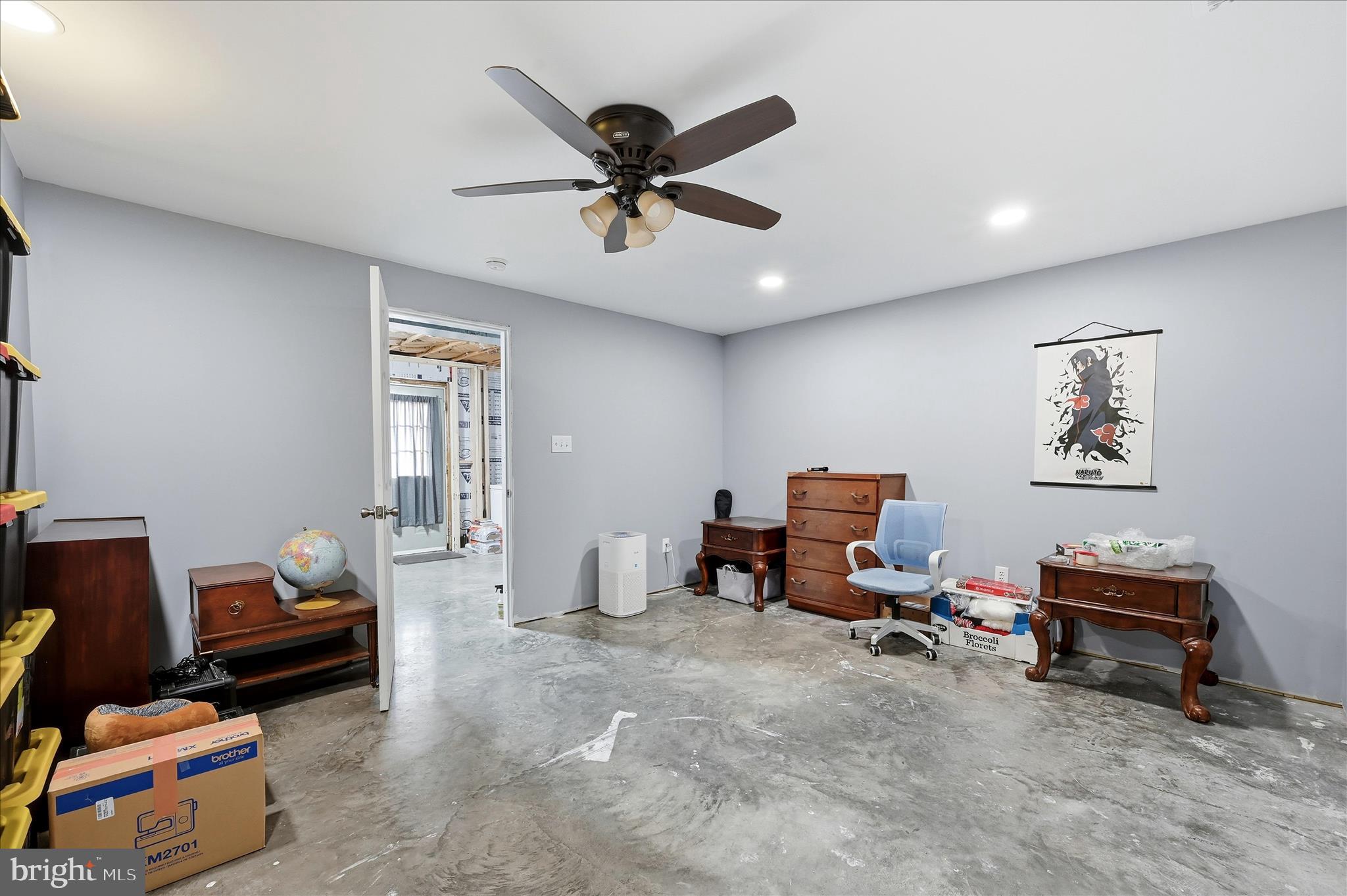 LAKE HOLIDAY ESTATES - Residential