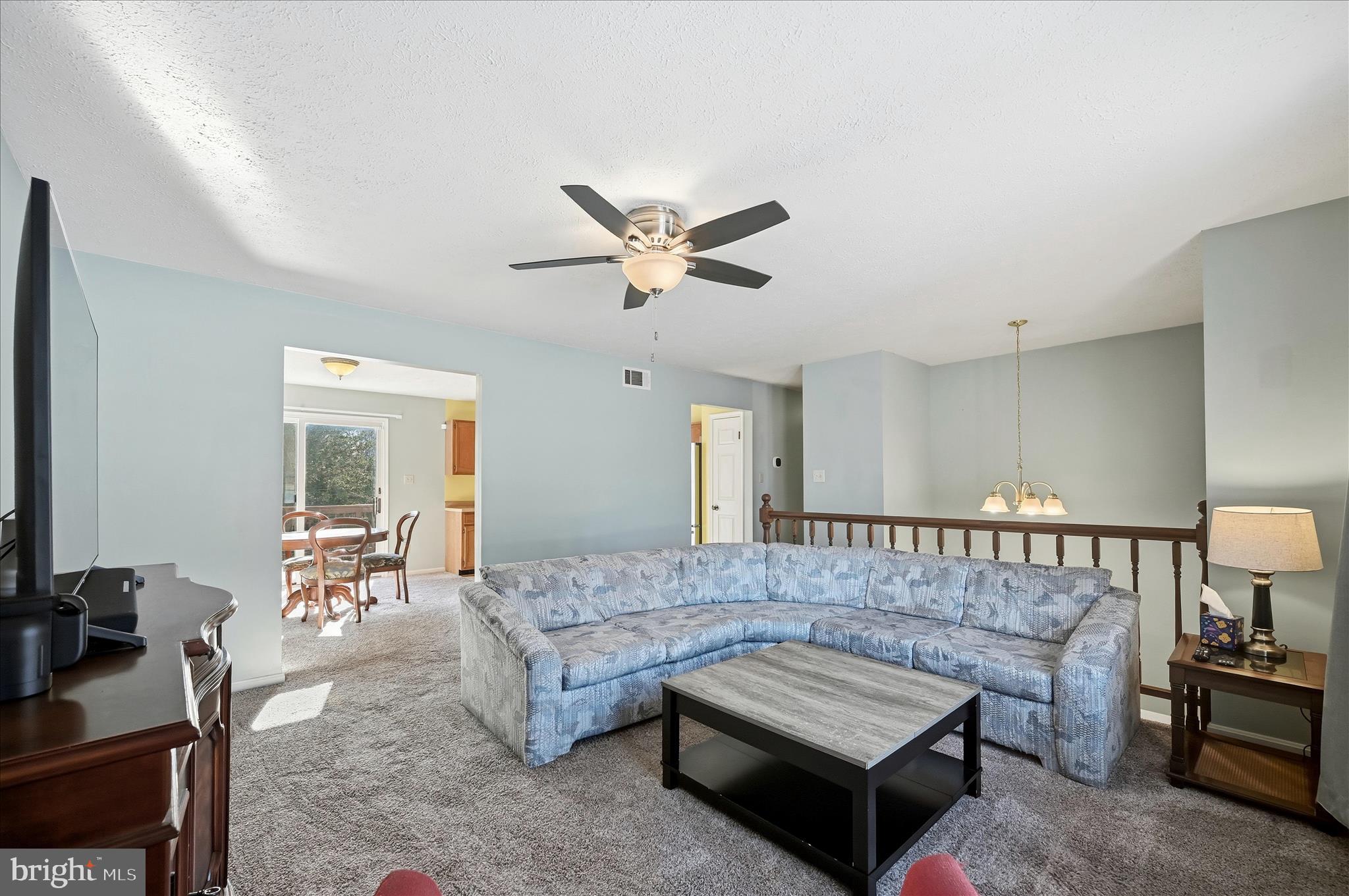 LAKE HOLIDAY ESTATES - Residential