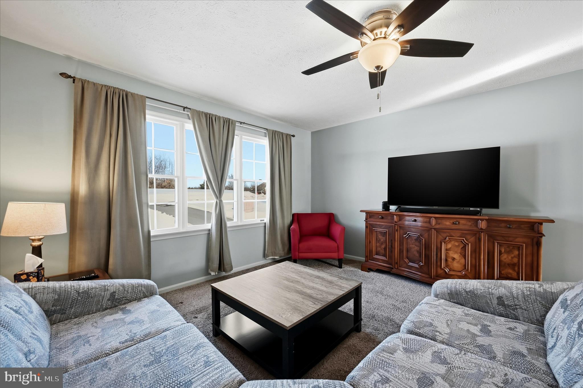 LAKE HOLIDAY ESTATES - Residential