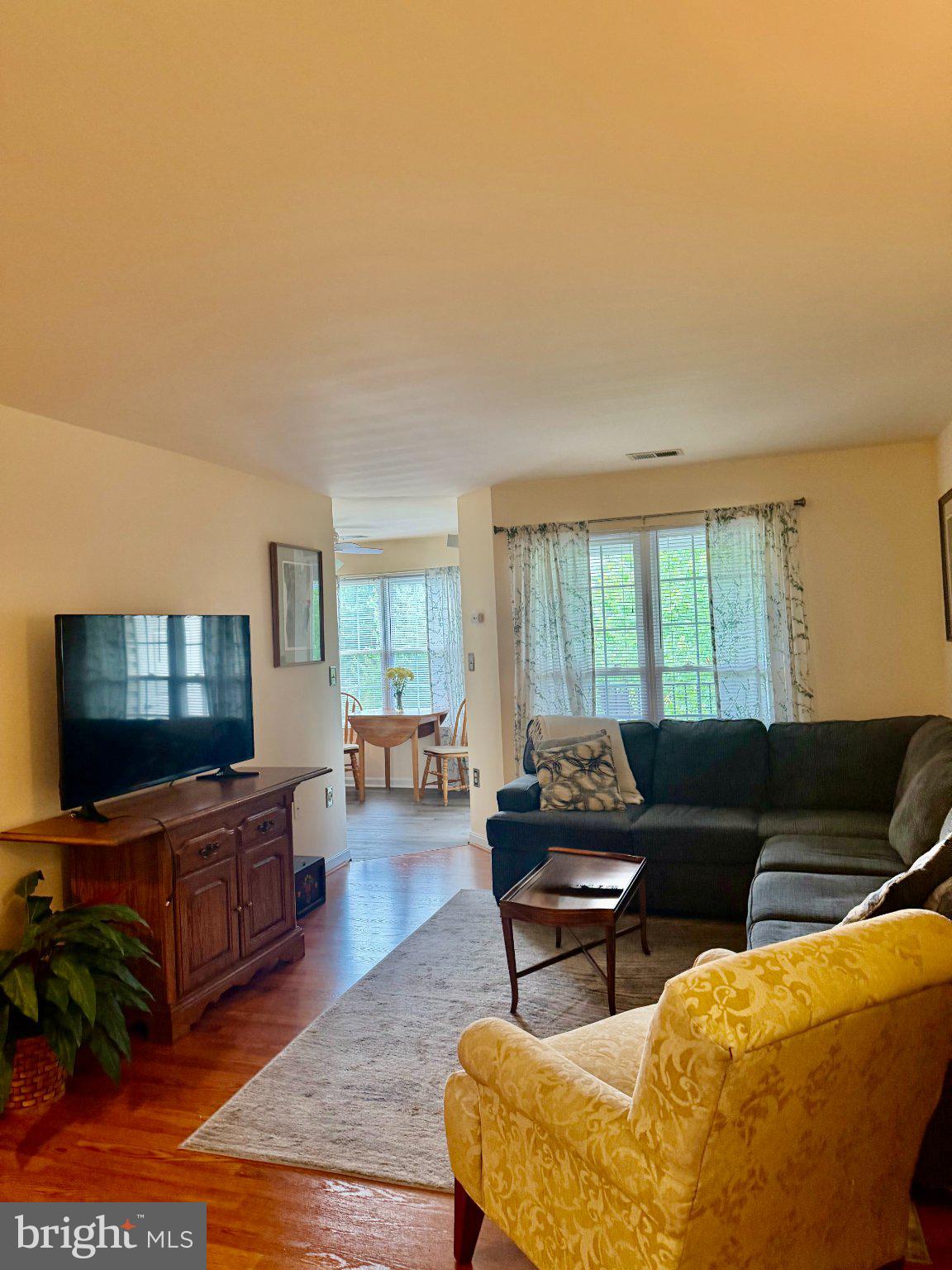 3810 NORMANDY DRIVE 3D