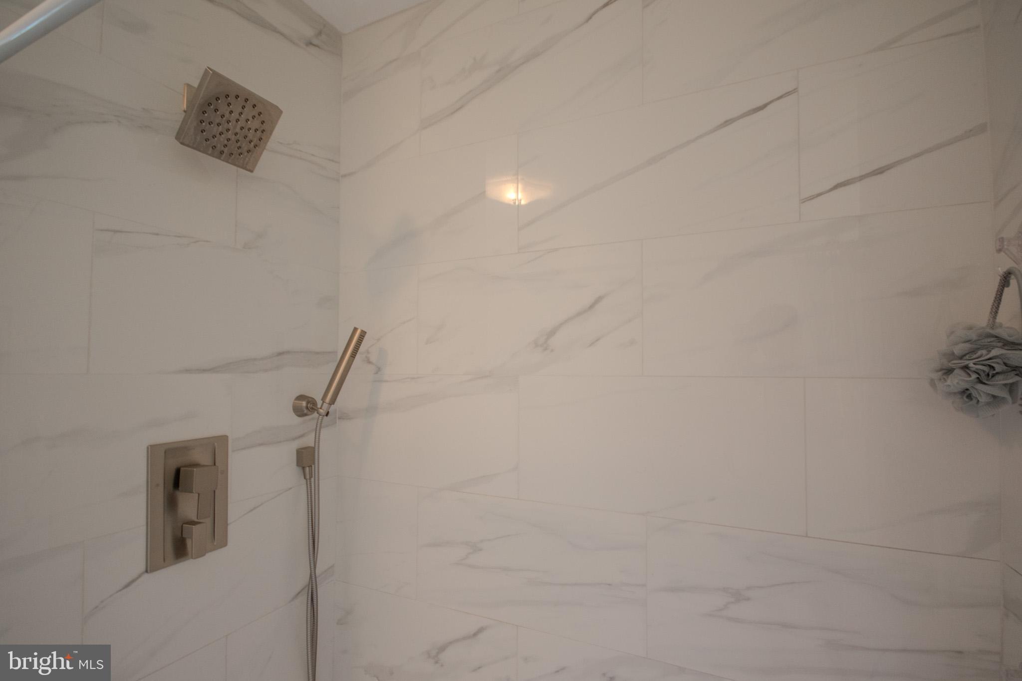 KAYWOOD - Residential