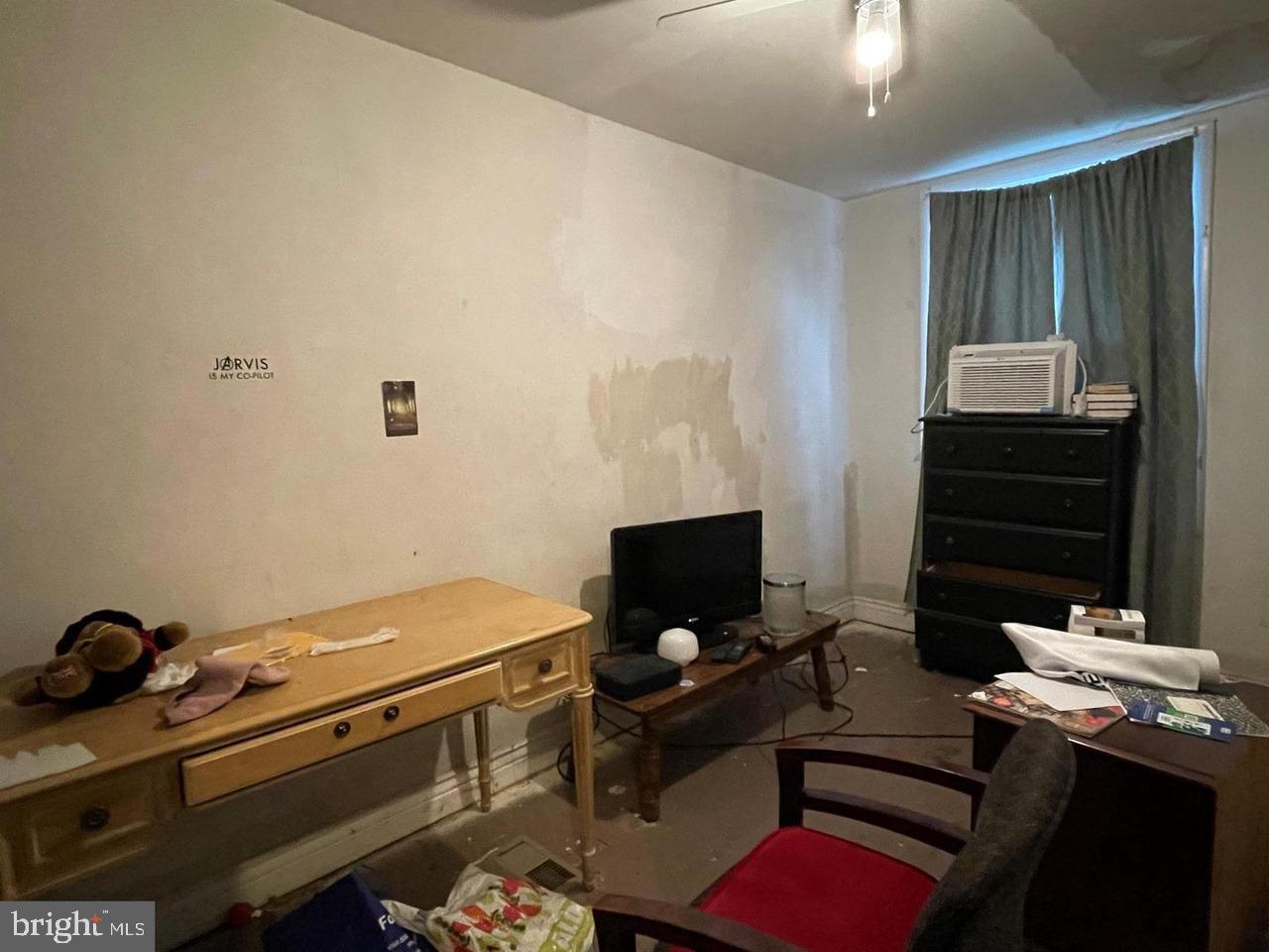 WOODMERE - Residential