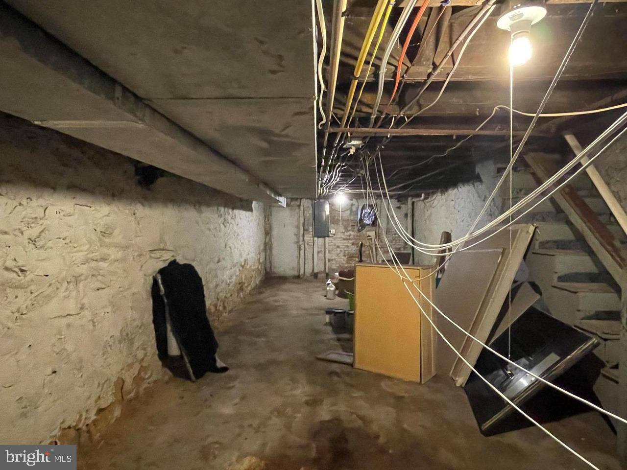 WOODMERE - Residential