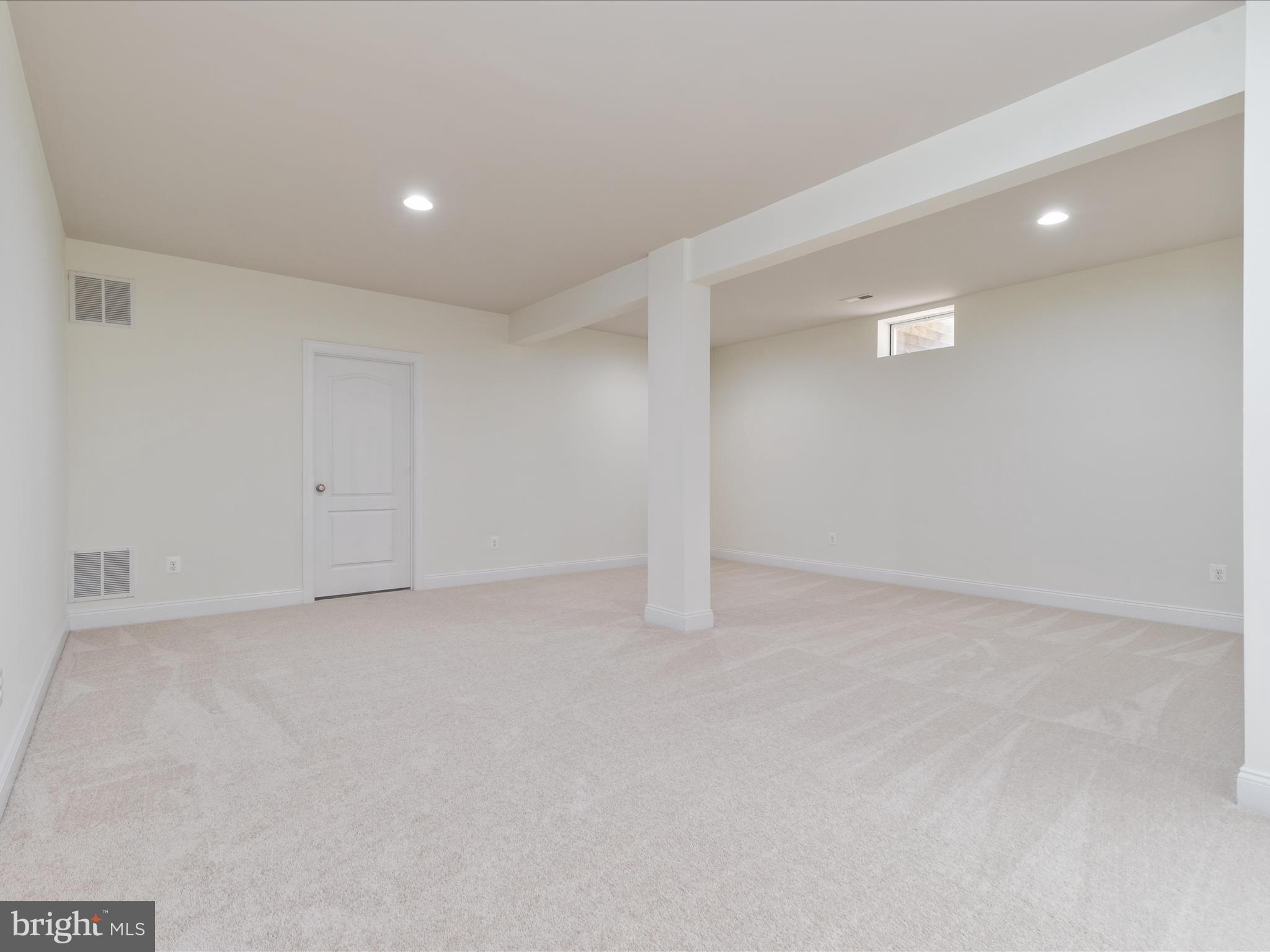 DOMINION VALLEY COUNTRY CLUB - Residential