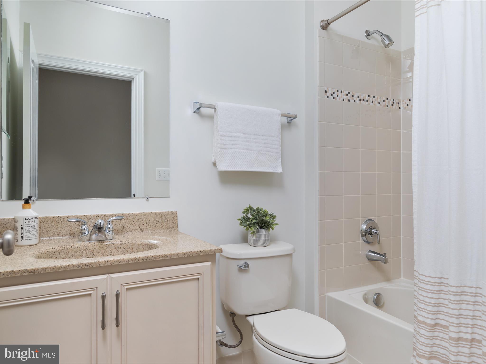 DOMINION VALLEY COUNTRY CLUB - Residential