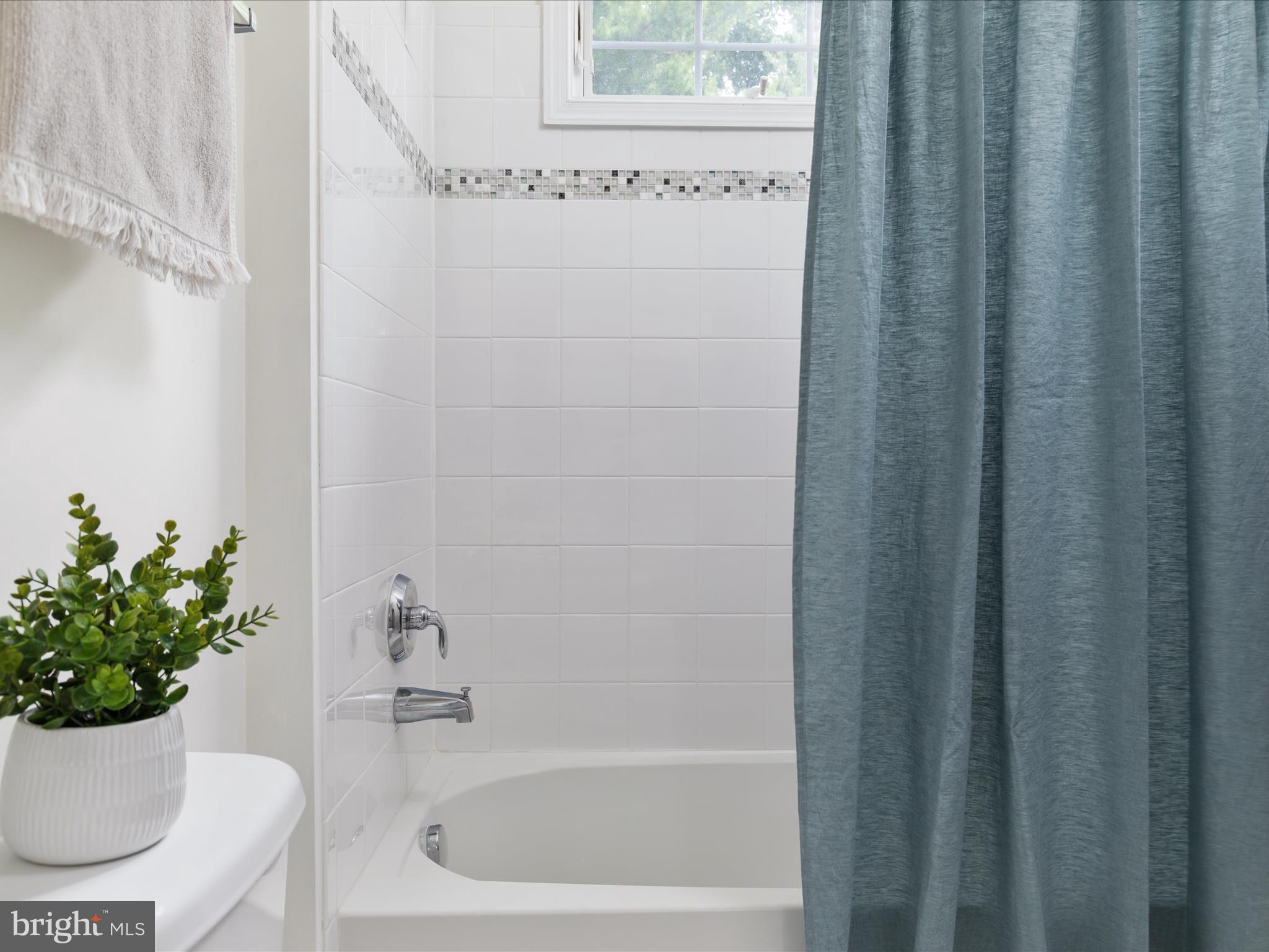 DOMINION VALLEY COUNTRY CLUB - Residential