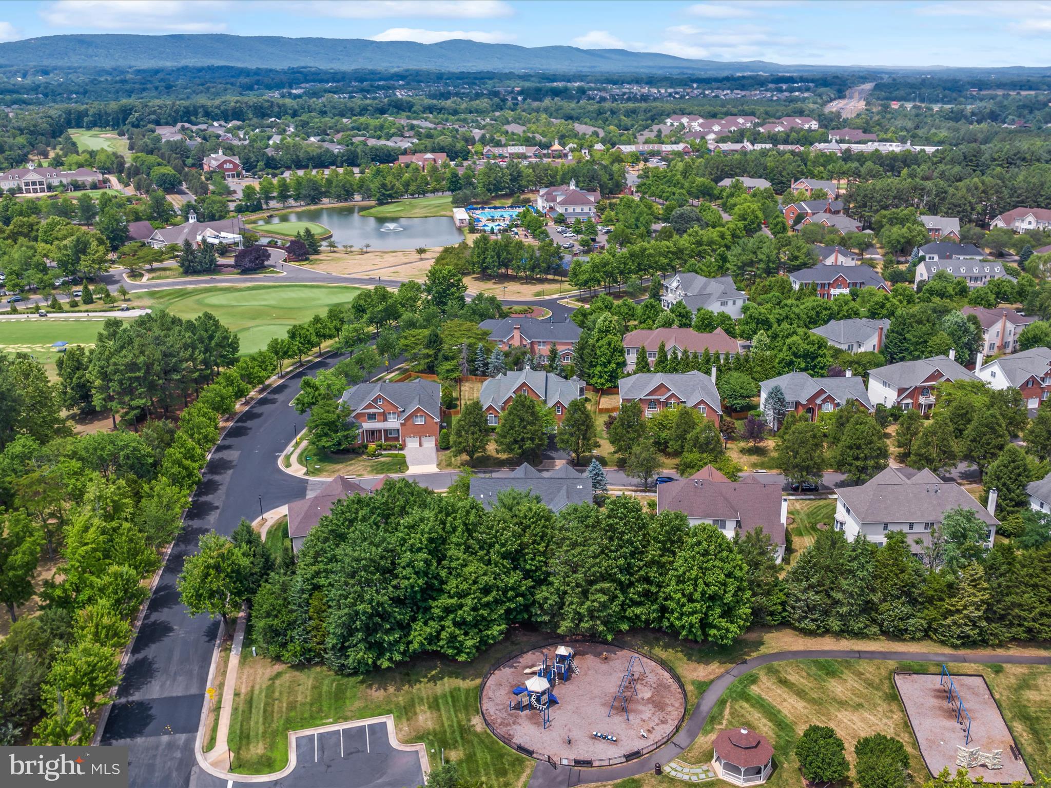 DOMINION VALLEY COUNTRY CLUB - Residential