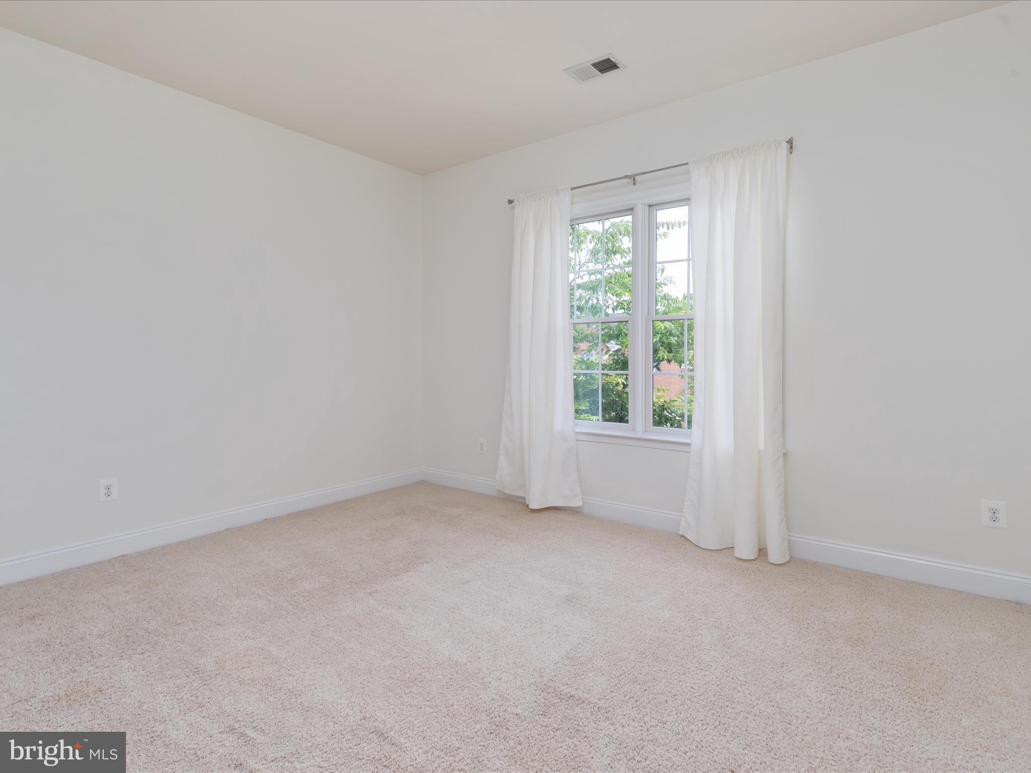 DOMINION VALLEY COUNTRY CLUB - Residential