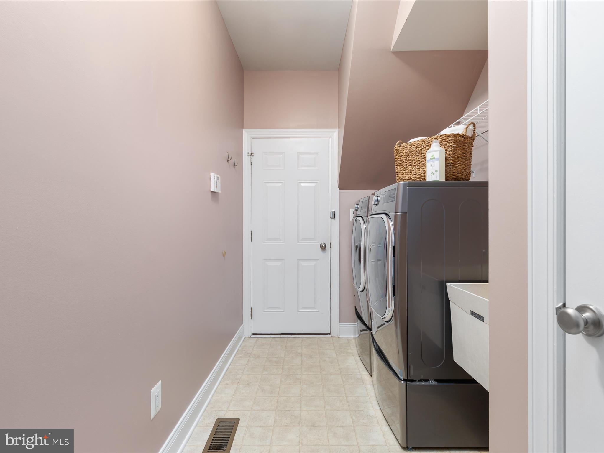 DOMINION VALLEY COUNTRY CLUB - Residential