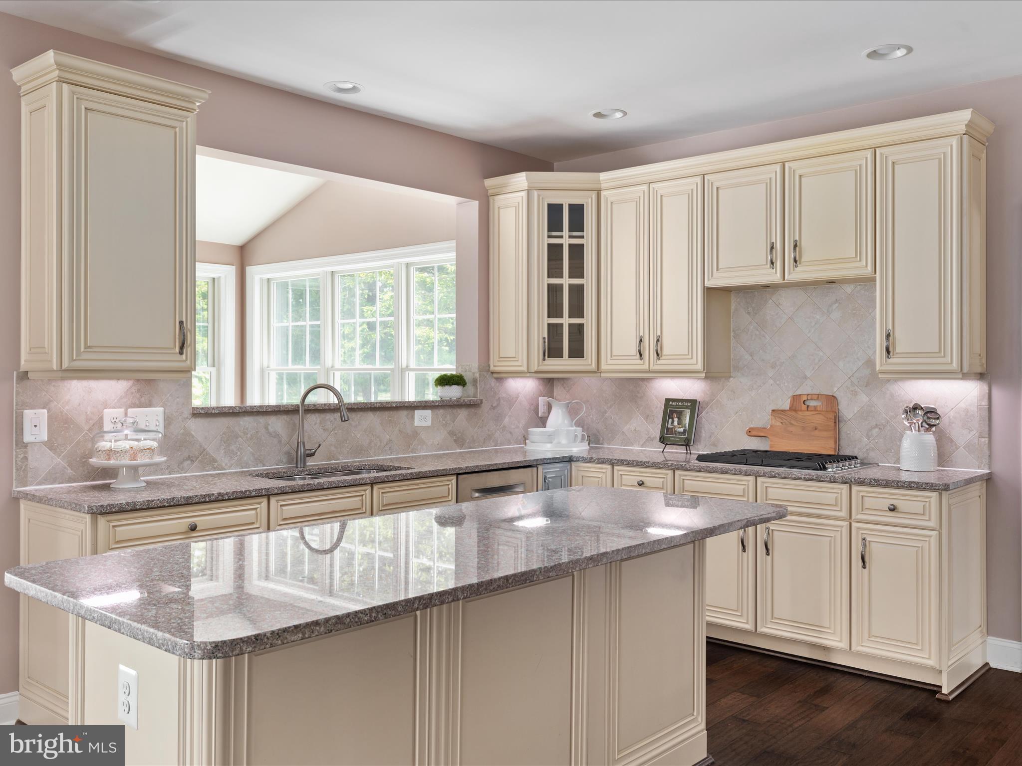 DOMINION VALLEY COUNTRY CLUB - Residential