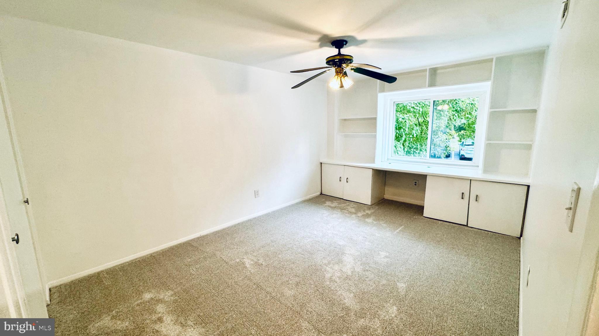 BOLLING BROOK - Residential