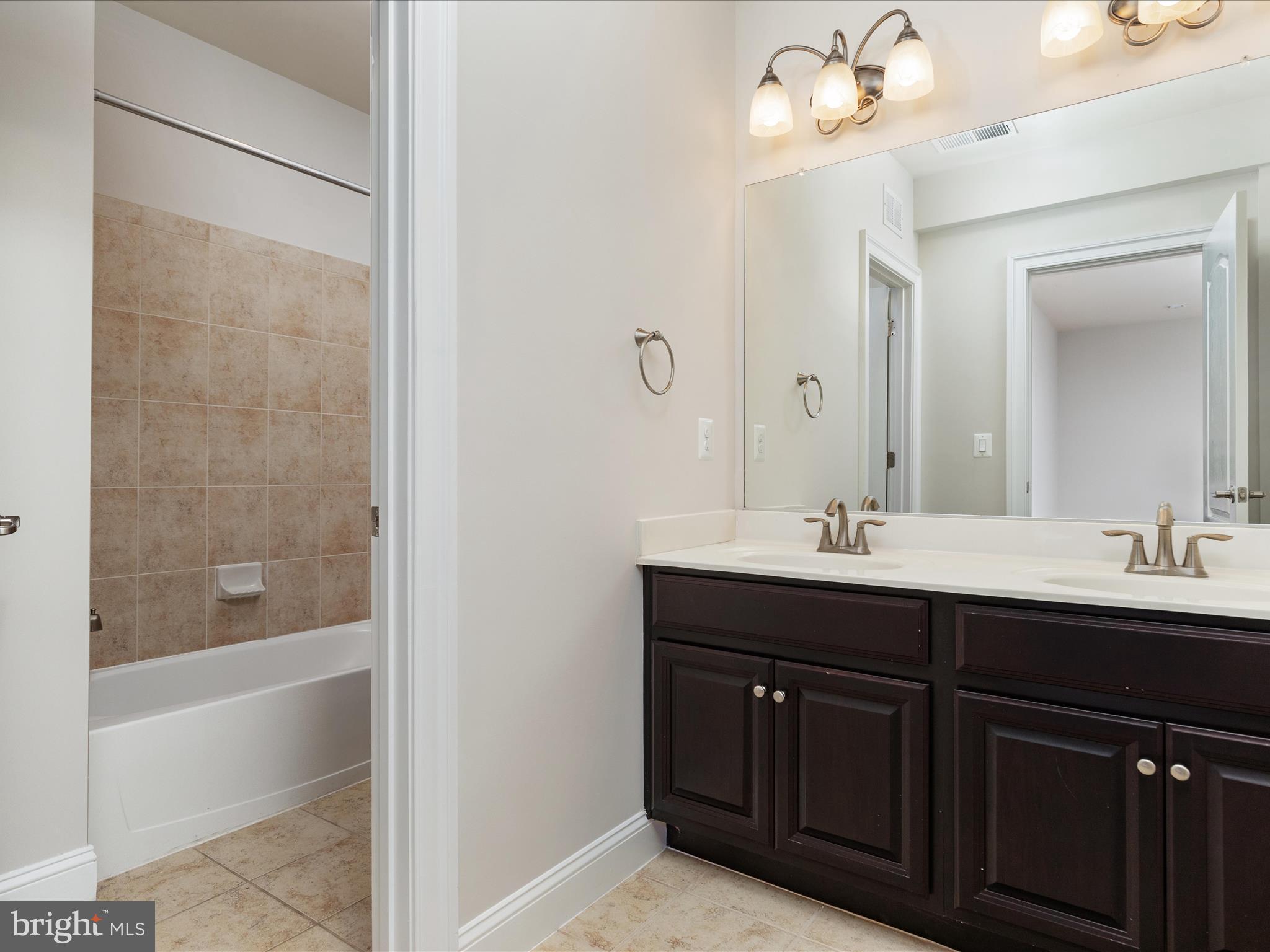 PRESERVE AT GOOSE CREEK - Residential