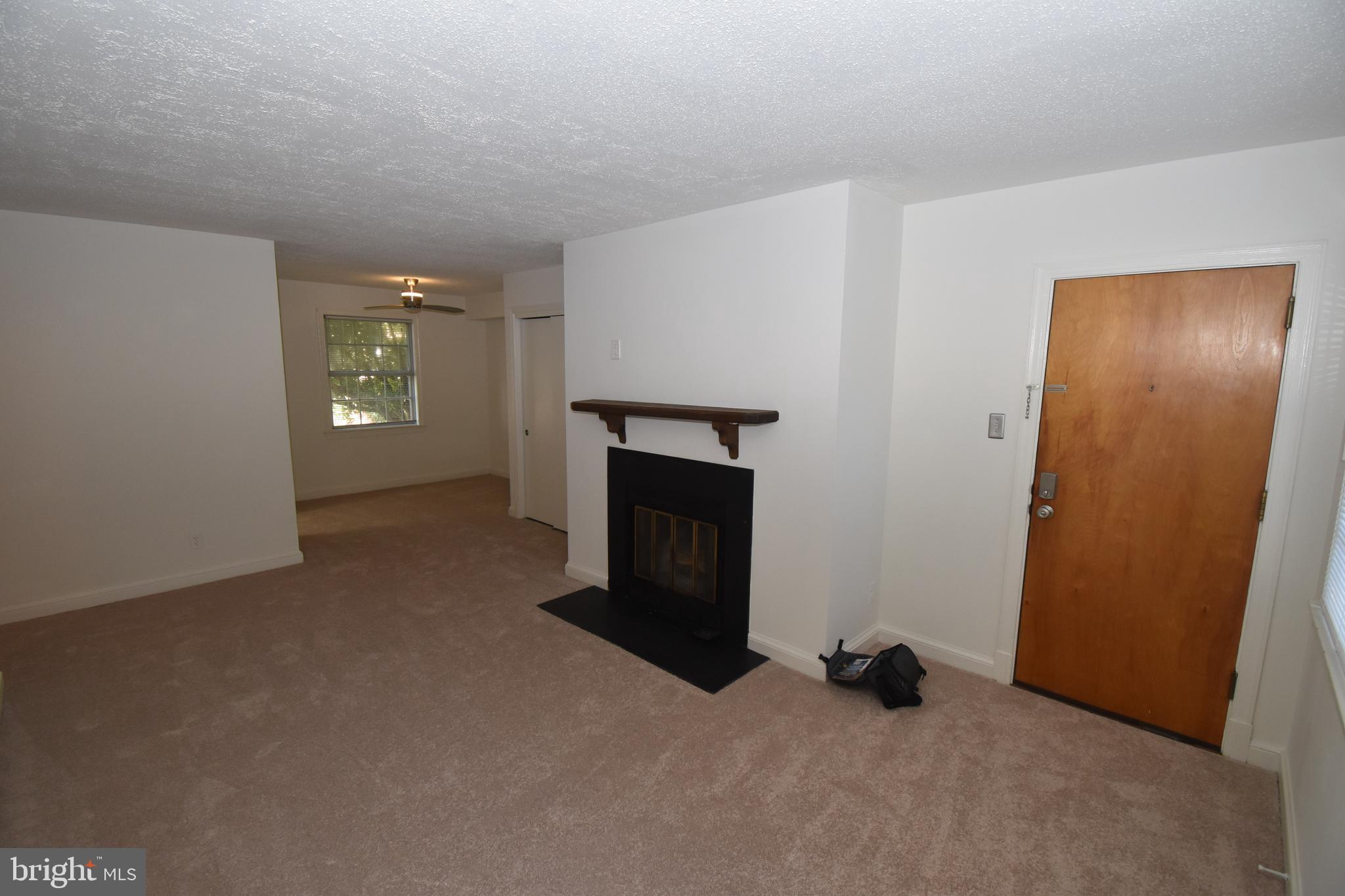 CAMBRIDGE COURTS - Residential Lease