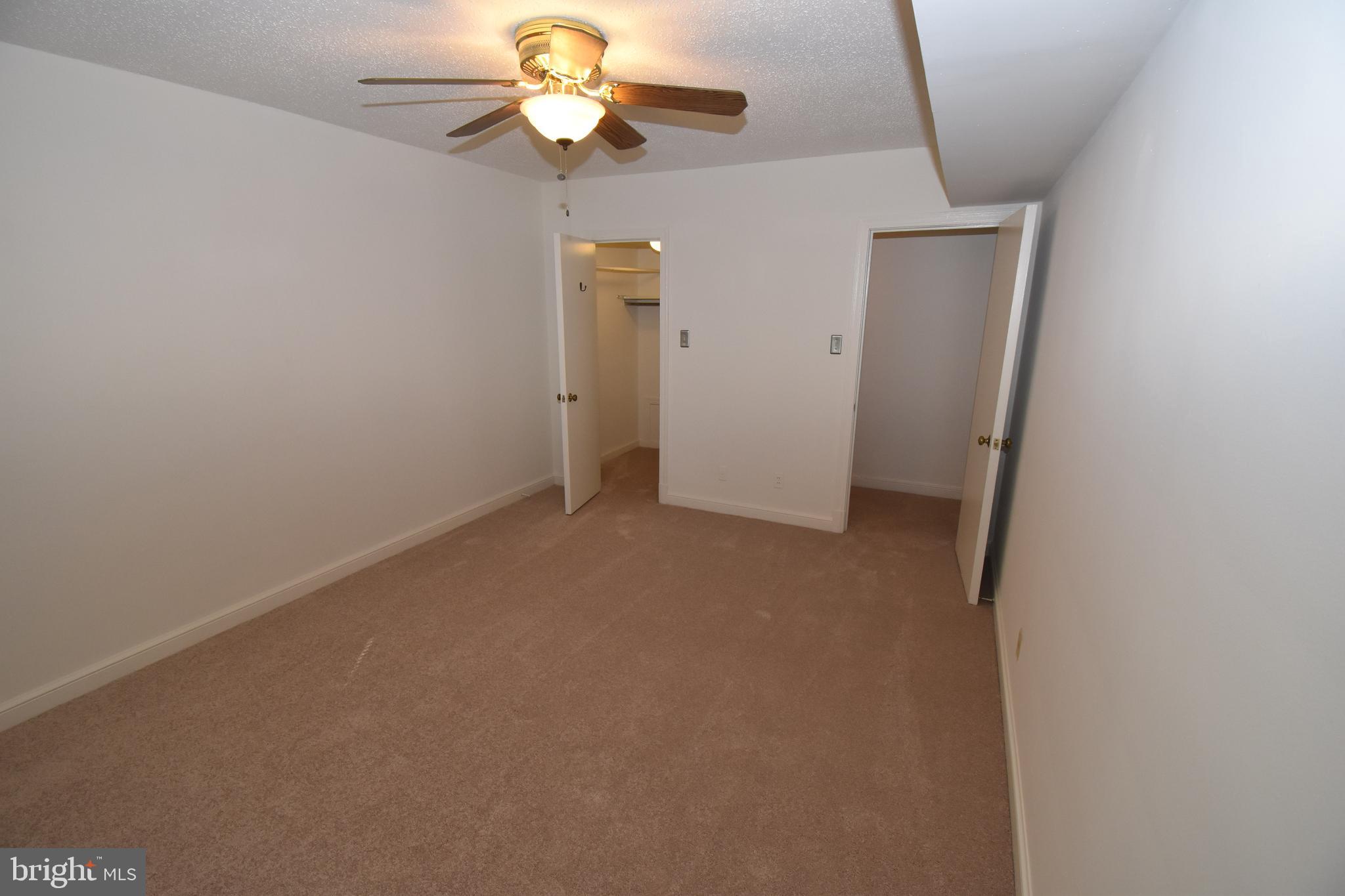 CAMBRIDGE COURTS - Residential Lease