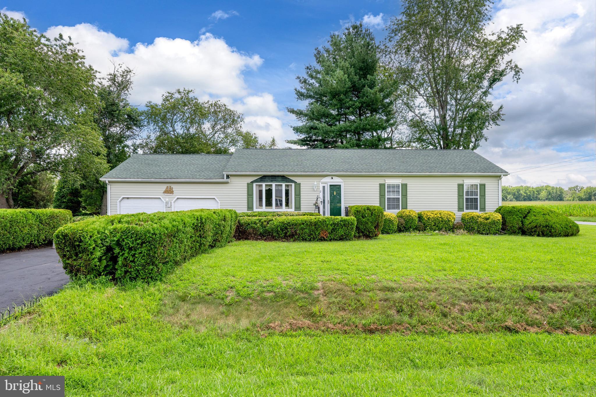 2 FALCON CREST DRIVE