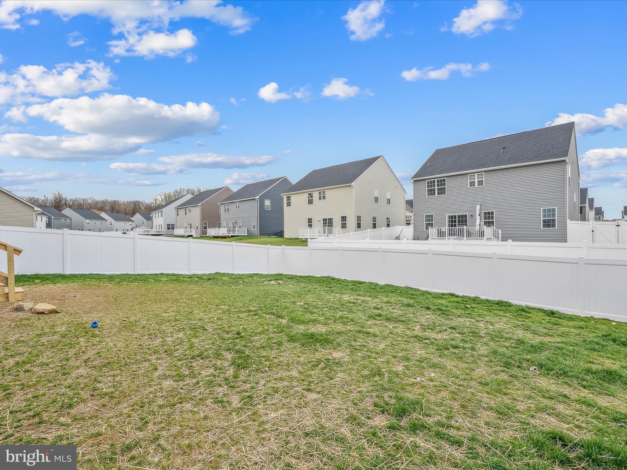 THE LAKES AT MARTINSBURG - Residential