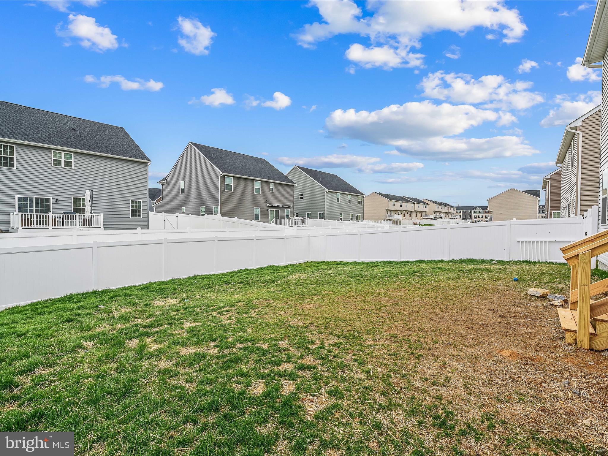 THE LAKES AT MARTINSBURG - Residential