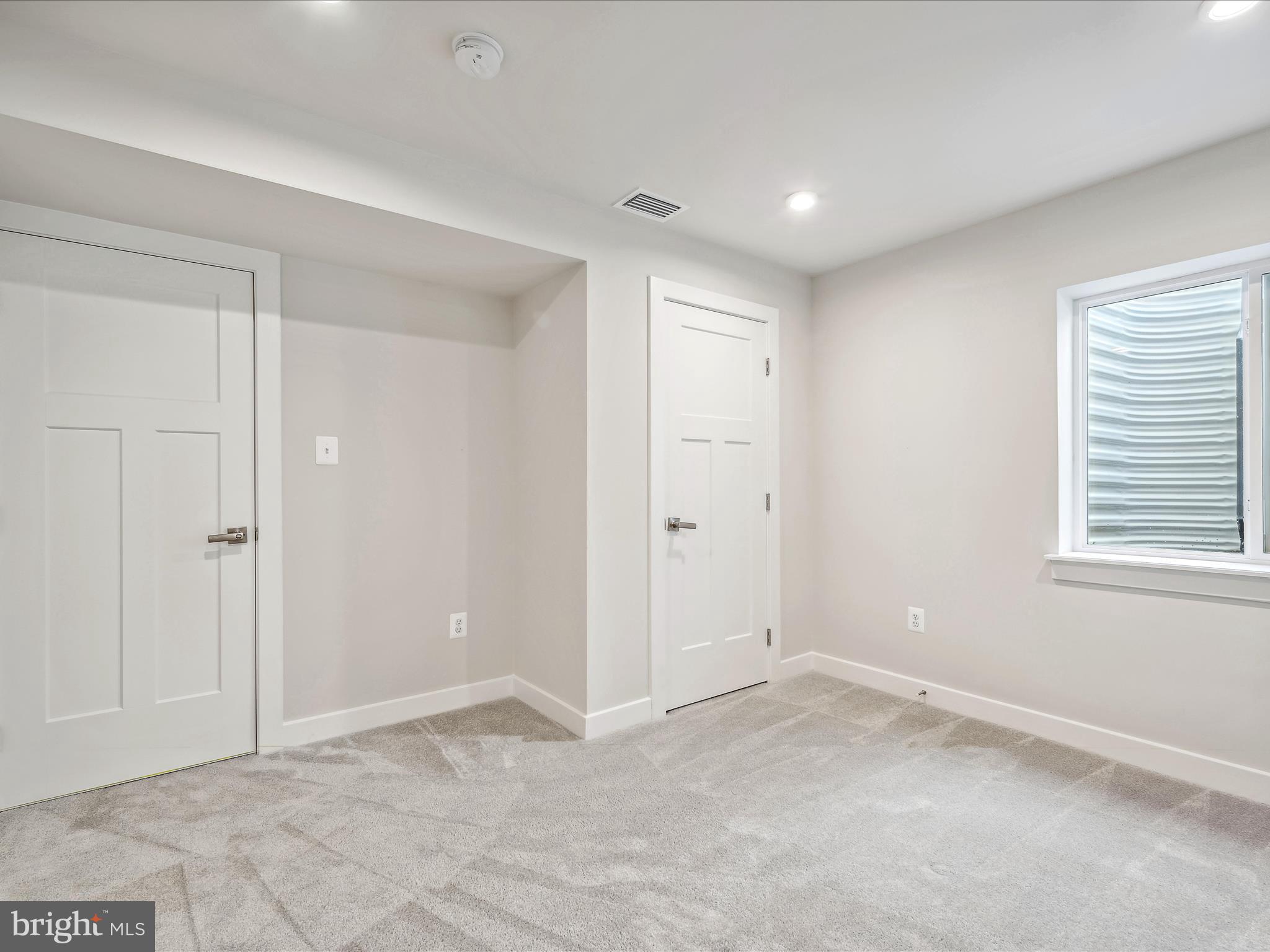 THE LAKES AT MARTINSBURG - Residential