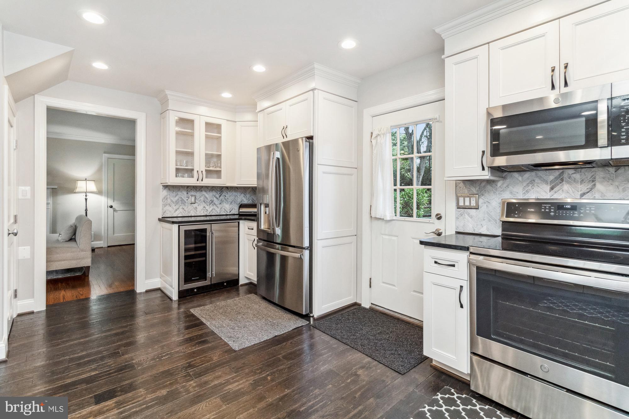 THORNLEIGH - Residential