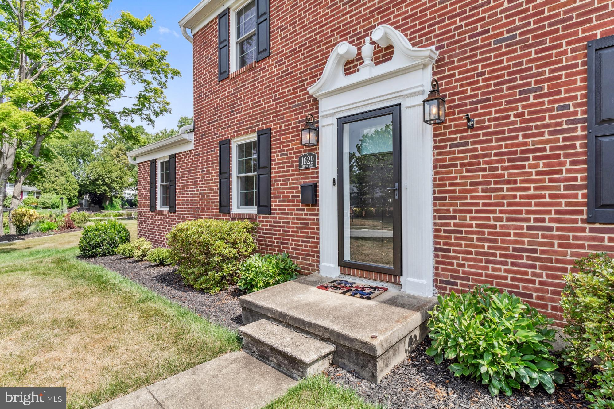 THORNLEIGH - Residential