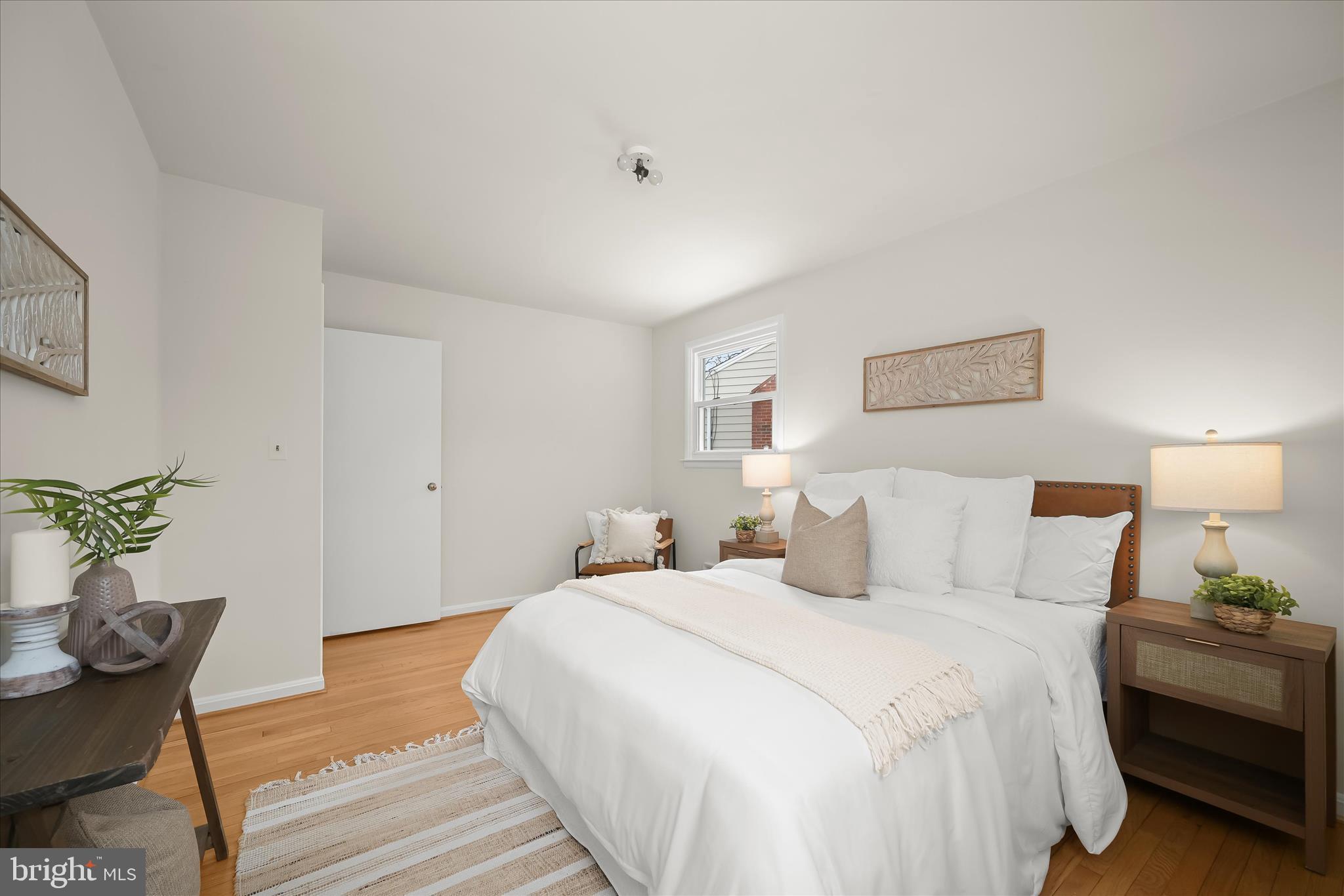 OAK SPRINGS - Residential