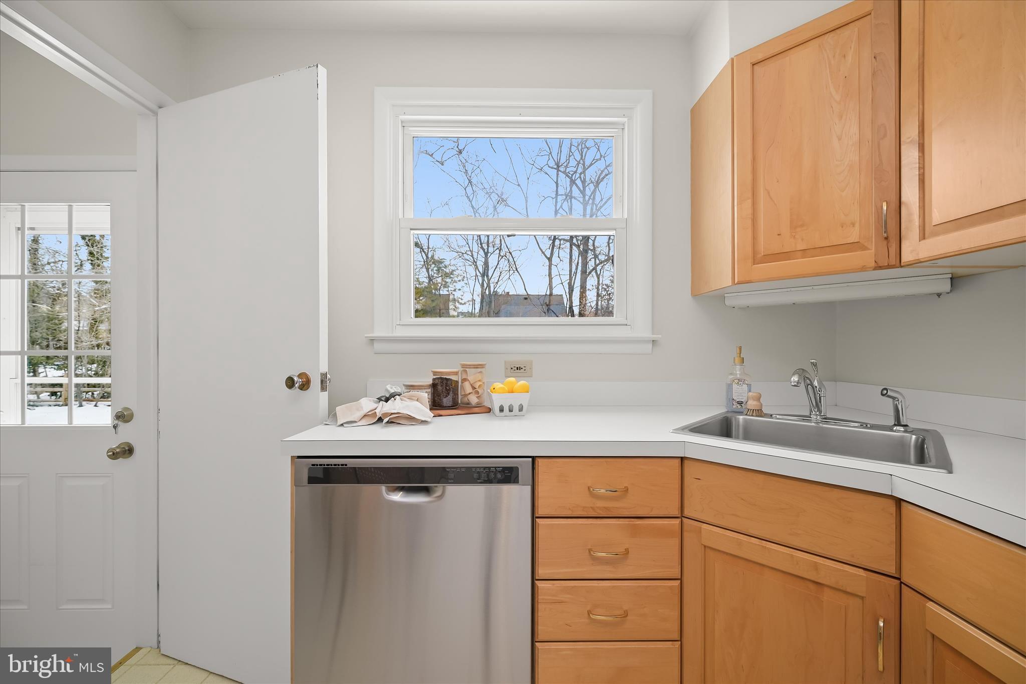 OAK SPRINGS - Residential