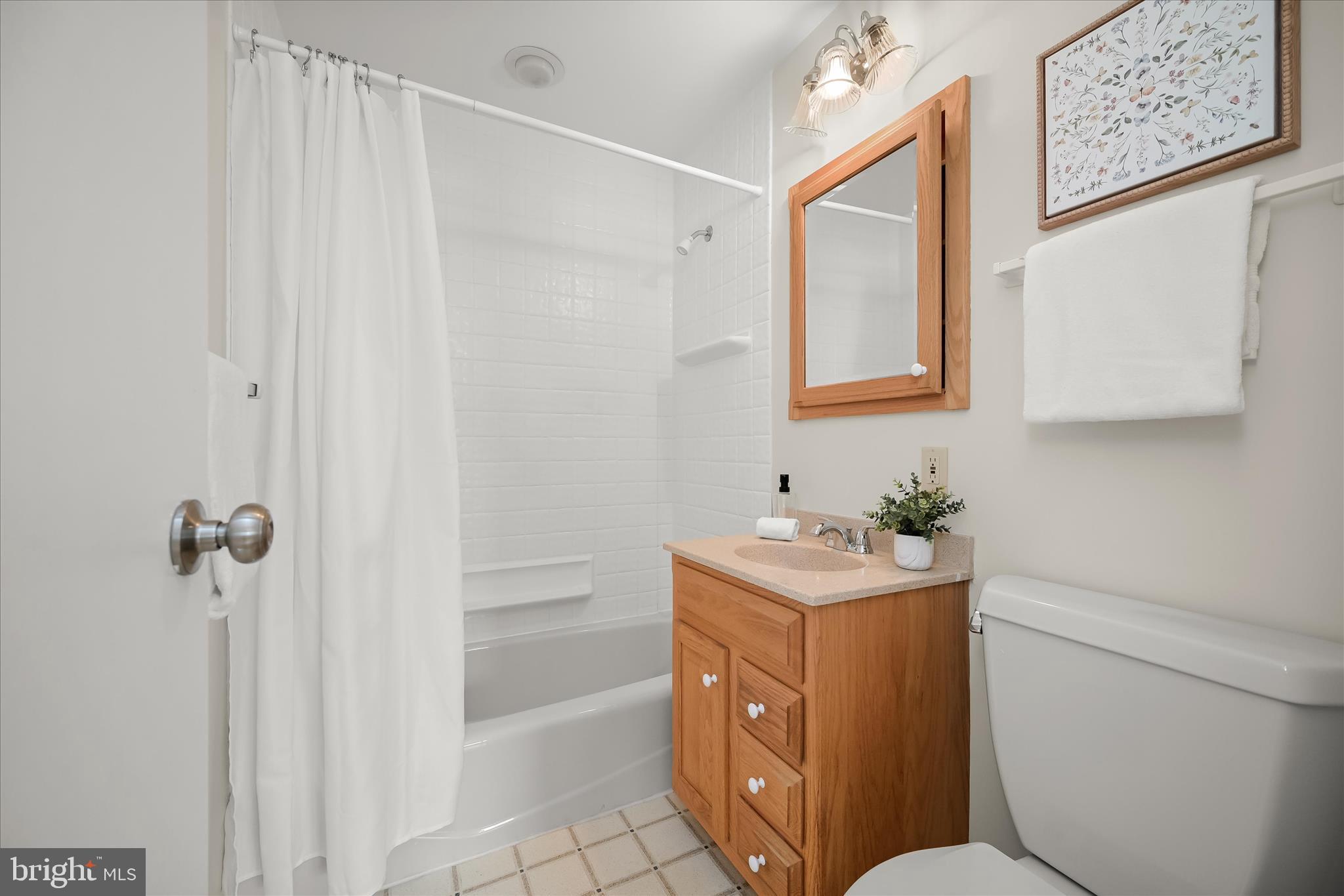 OAK SPRINGS - Residential