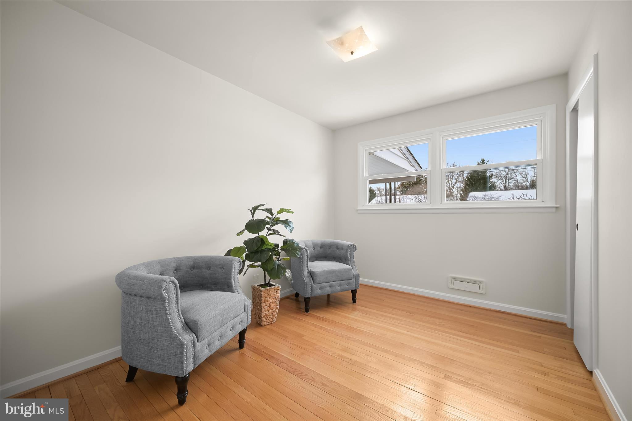 OAK SPRINGS - Residential