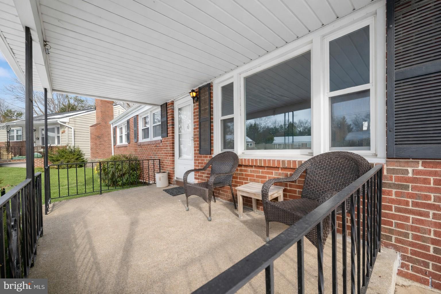 OAK SPRINGS - Residential