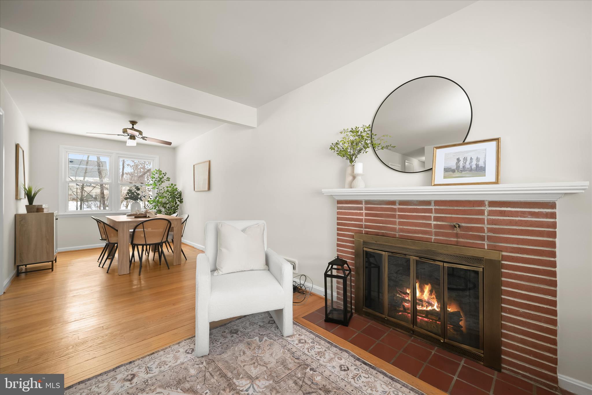 OAK SPRINGS - Residential