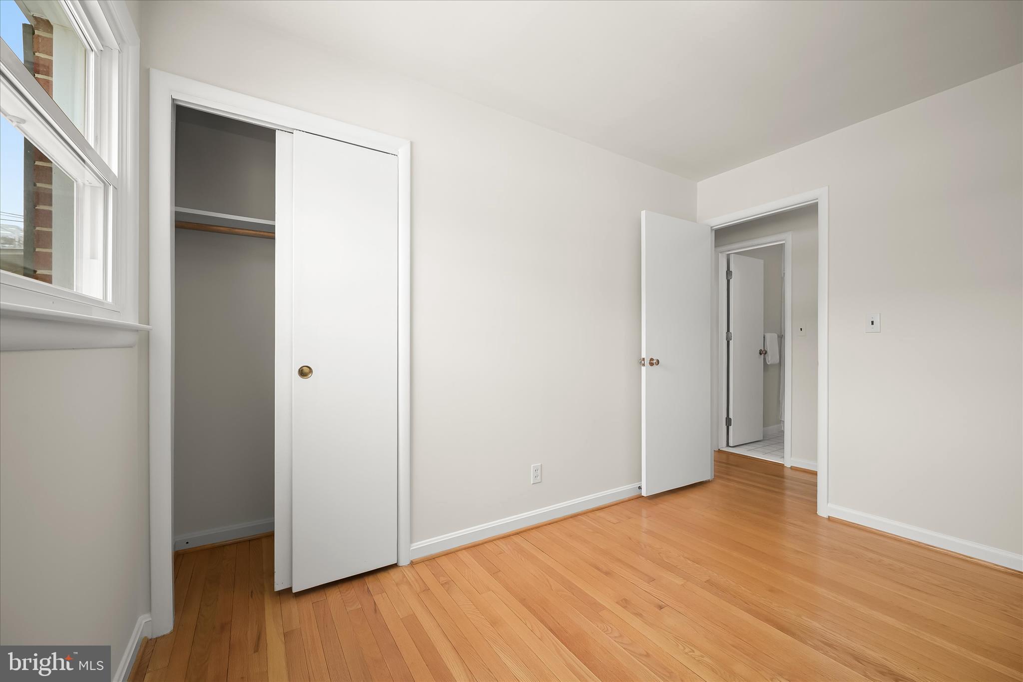 OAK SPRINGS - Residential