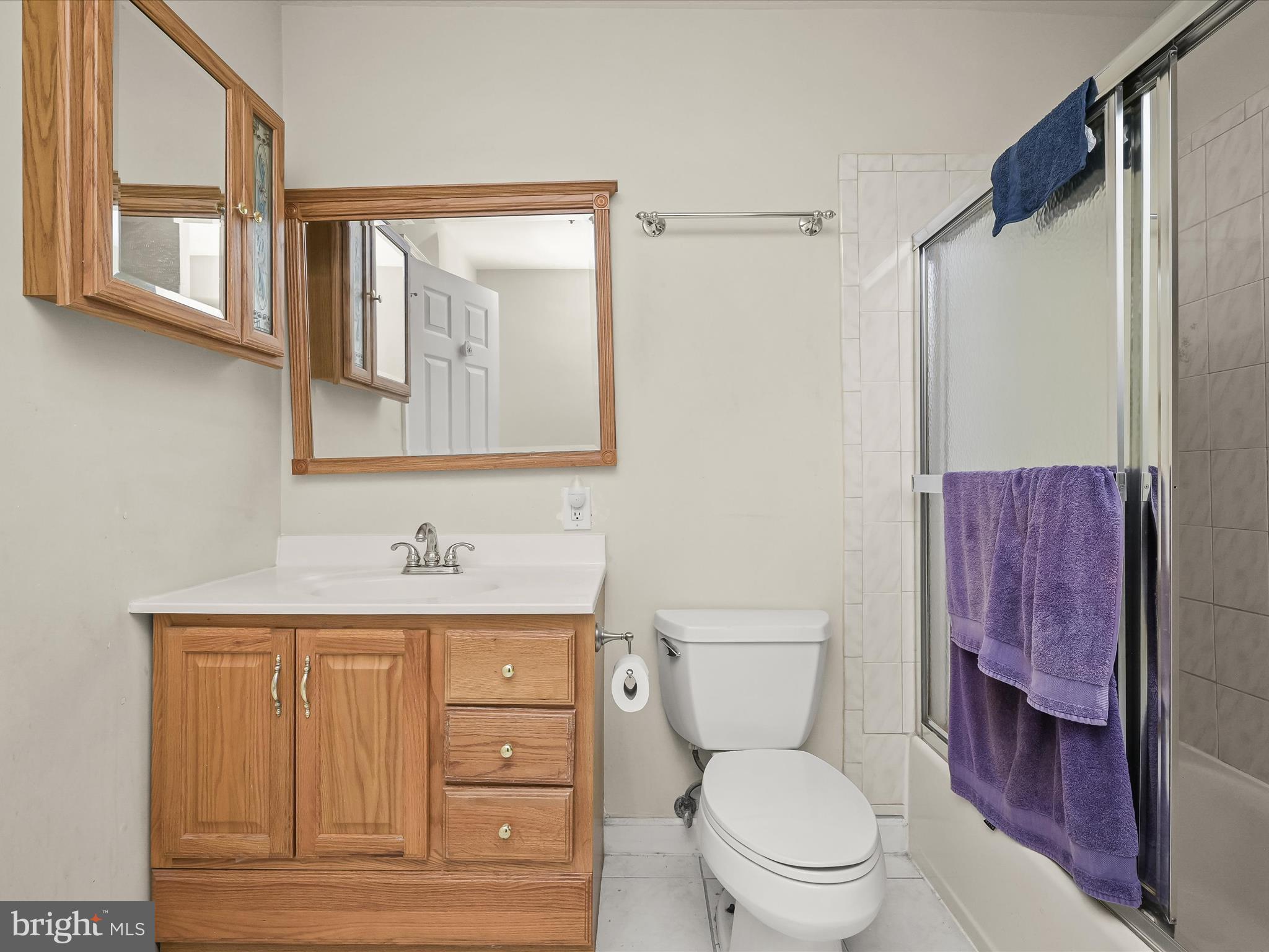 GLENN ESTATES - Residential