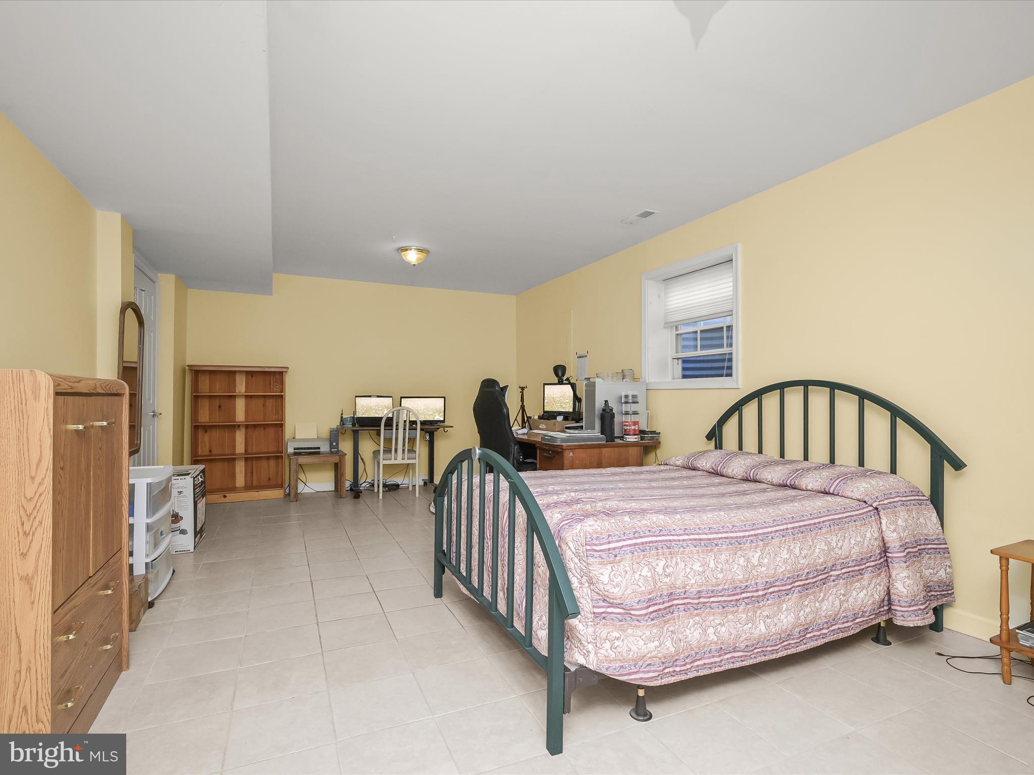 GLENN ESTATES - Residential